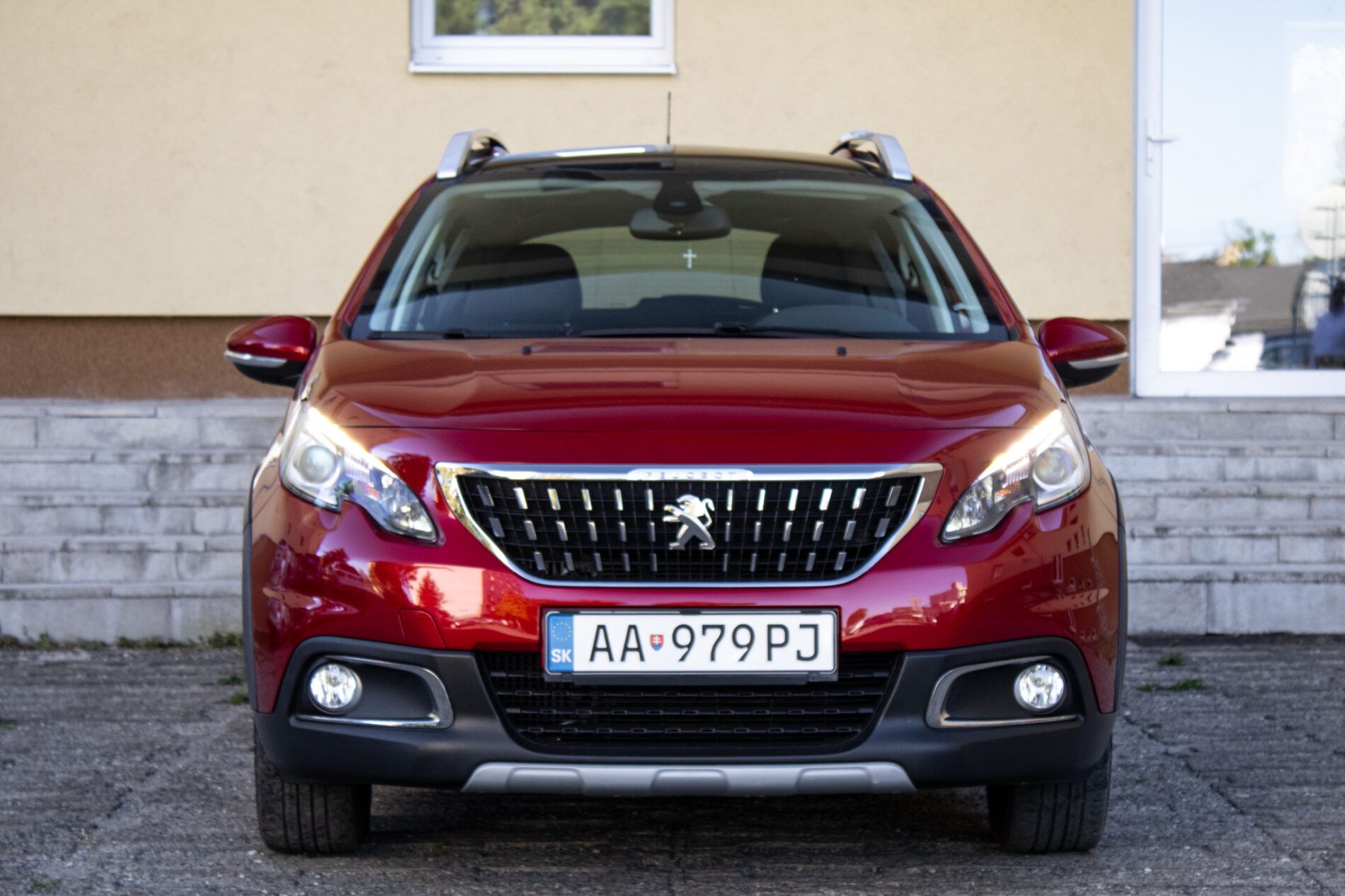 Peugeot 2008 - fotka 2