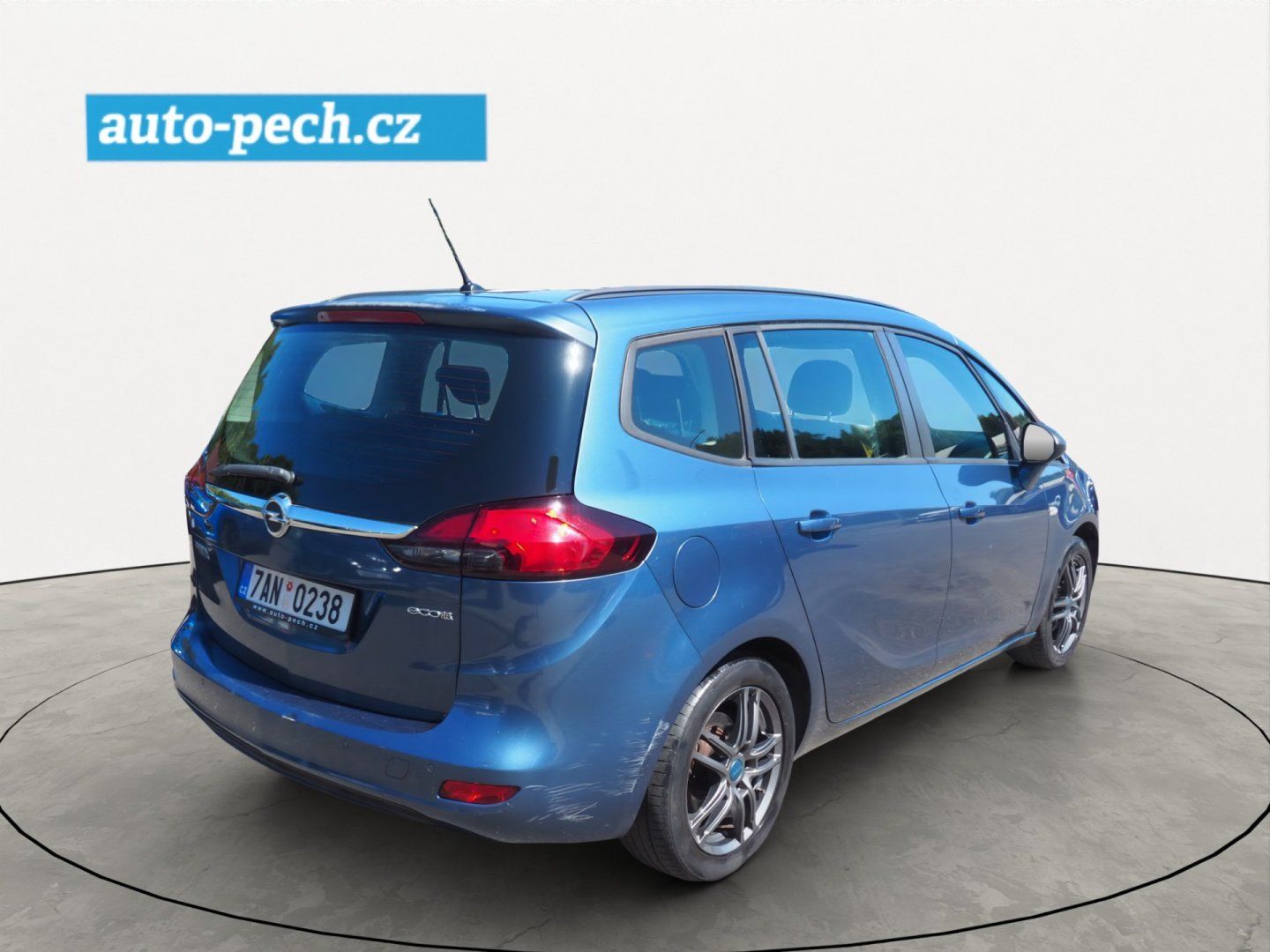 Opel Zafira, 1.6 CDTi, 7 míst - fotka 4