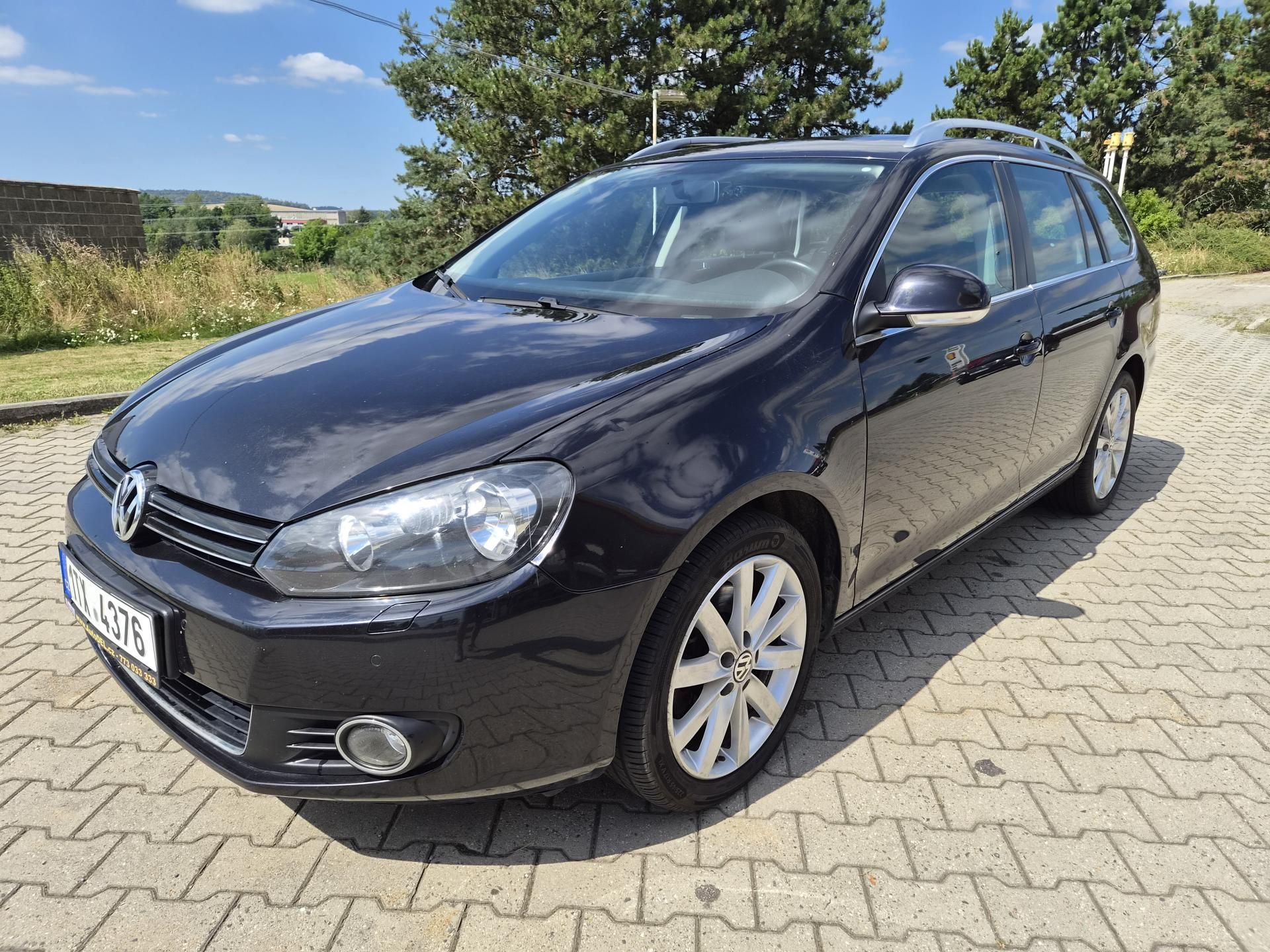 Volkswagen Golf, 2,0 TDI HIGHL - fotka 2