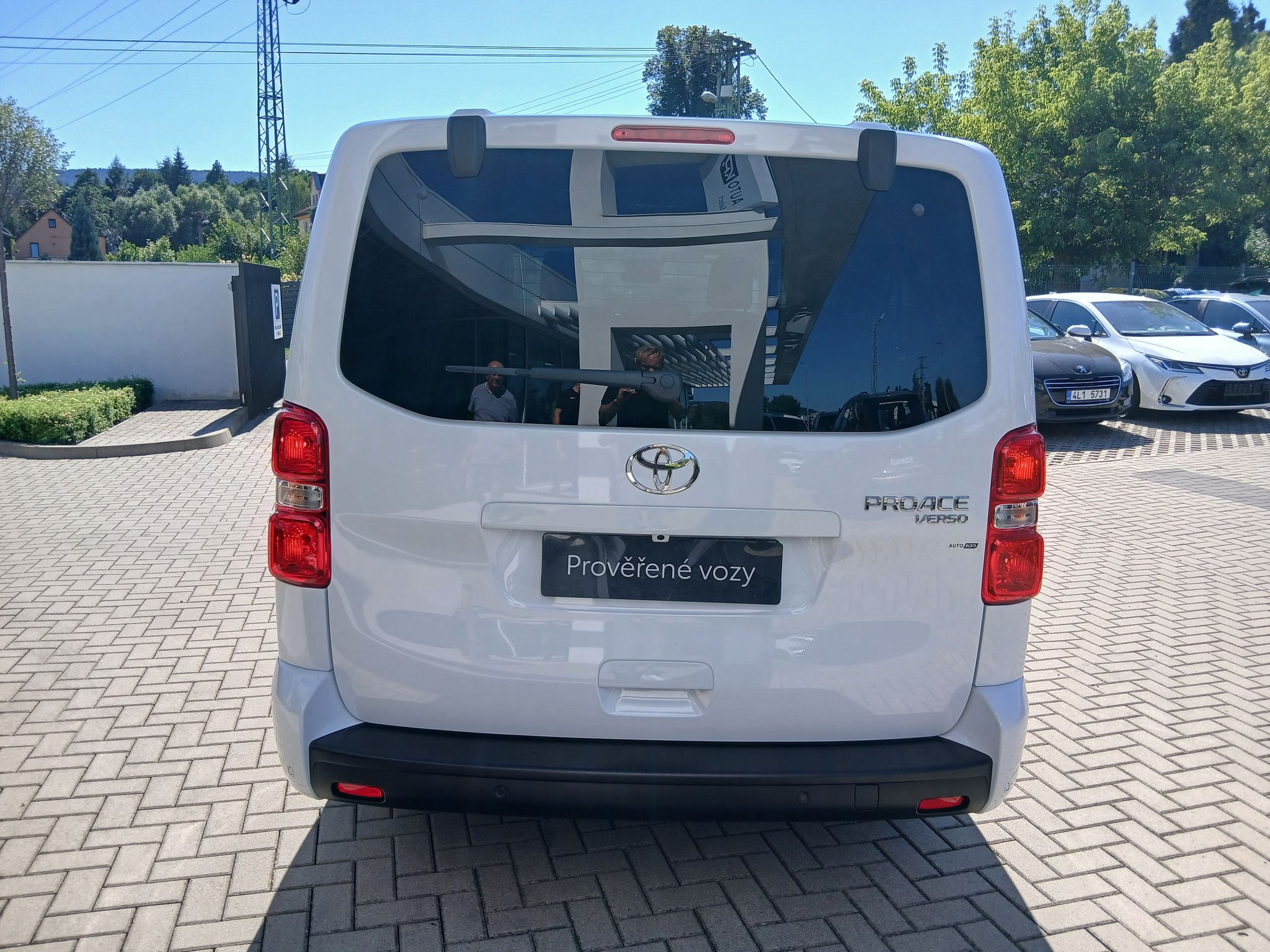 Toyota Proace Verso, 2.0 177k L2 Family Webasto 8AT - fotka 5