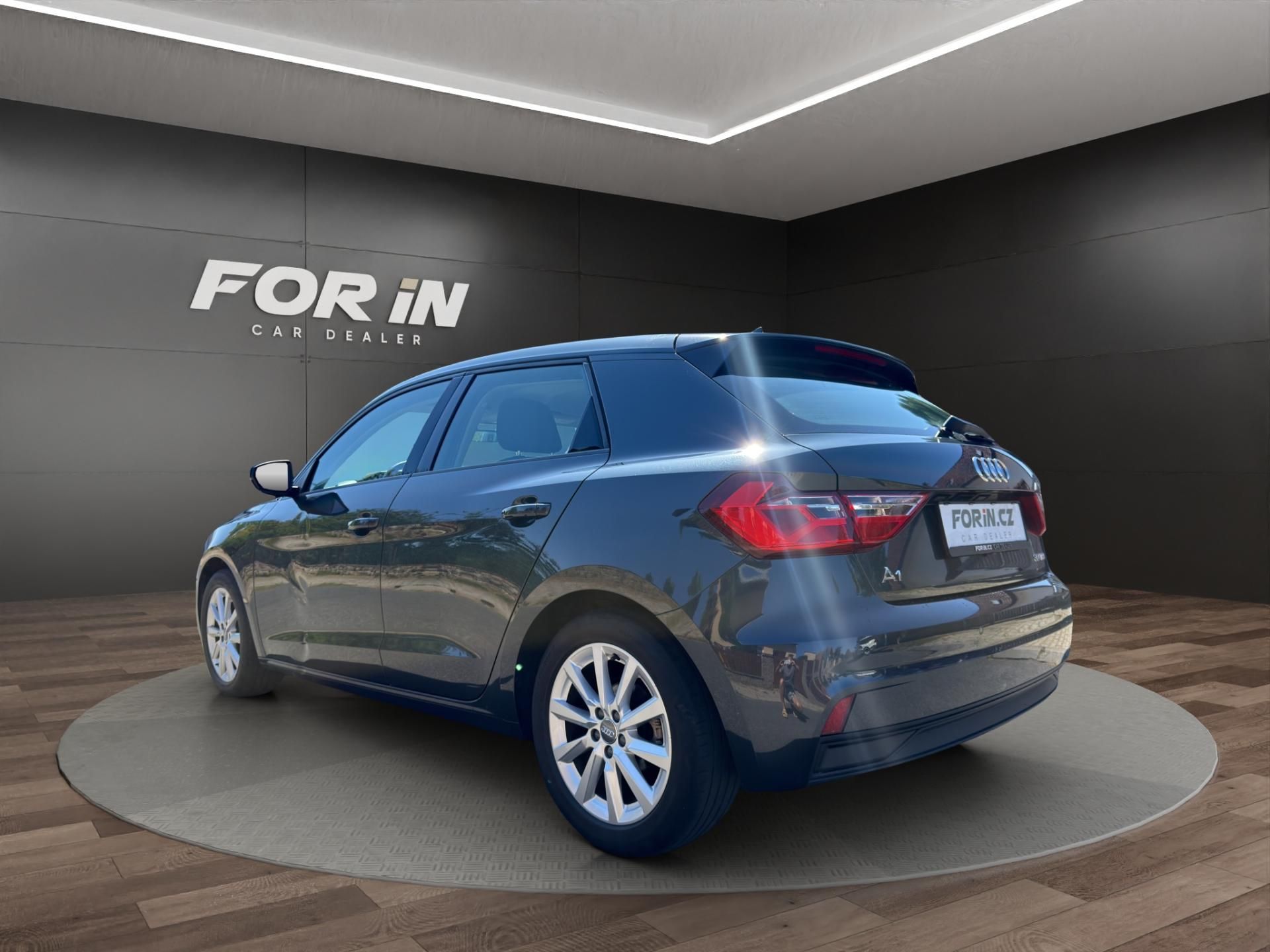 Audi A1, 30 TFSI 85KW SPORT - fotka 4