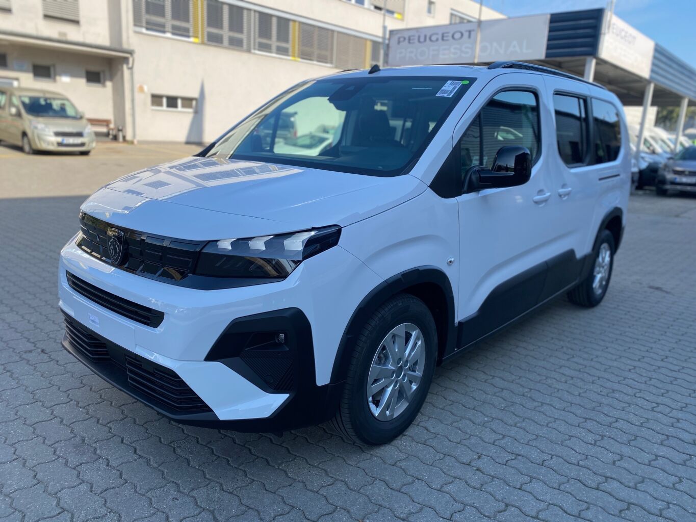 Peugeot Rifter, LONG ALLURE BlueHDi 130 MAN6 - - fotka 3