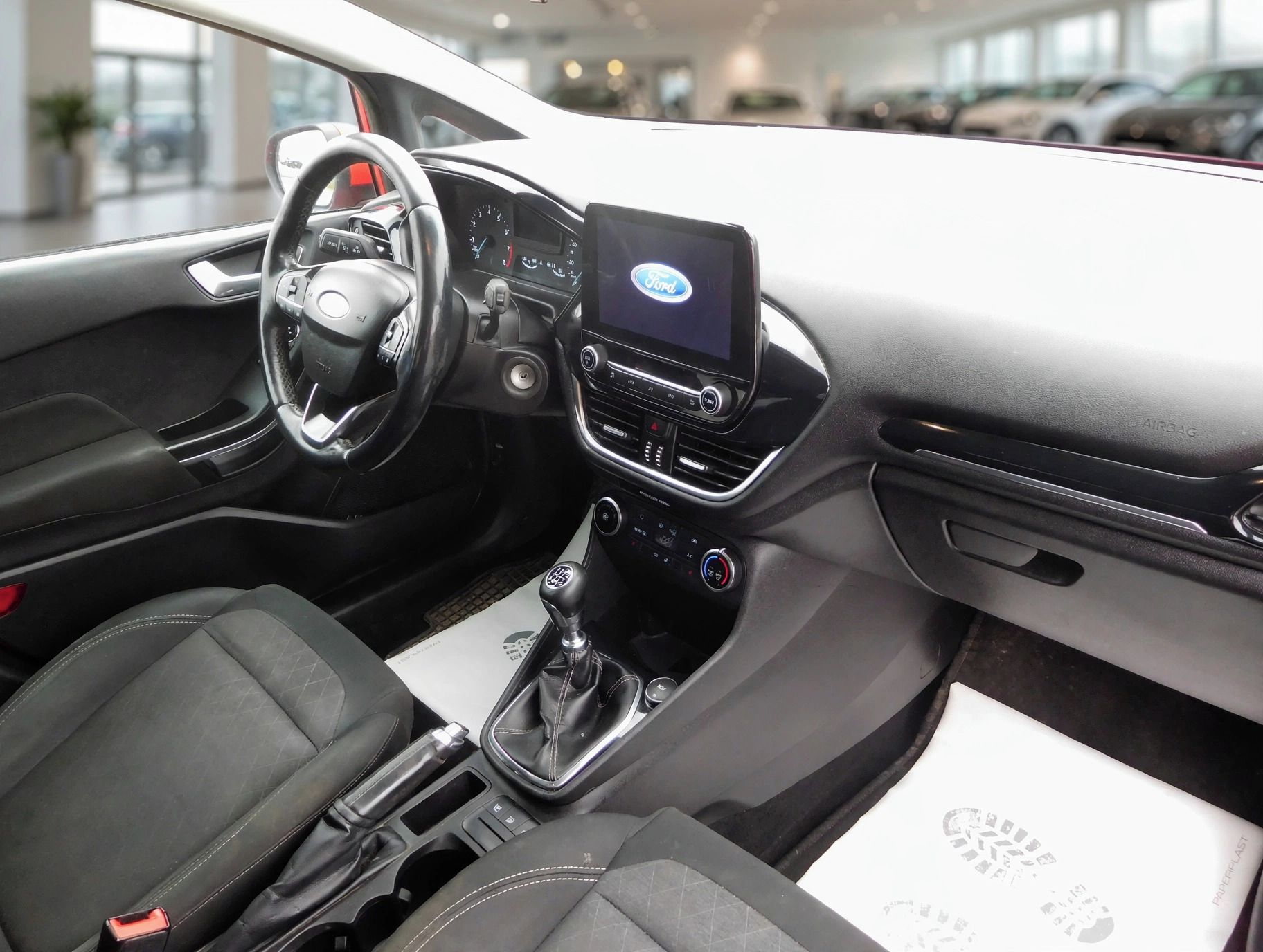 Ford Fiesta, 1.0 EB Active,63kW, TOP Výbava - fotka 5
