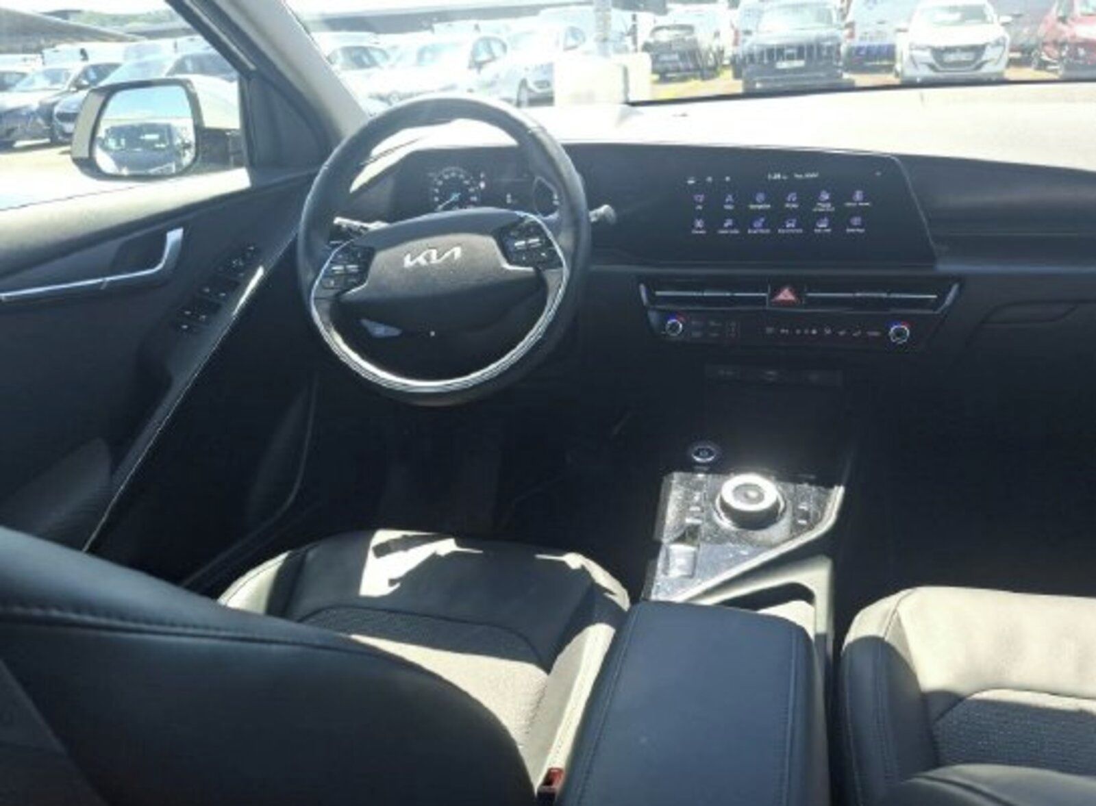 Kia Niro EV, EV, Automat, Kůže, Navi - fotka 3