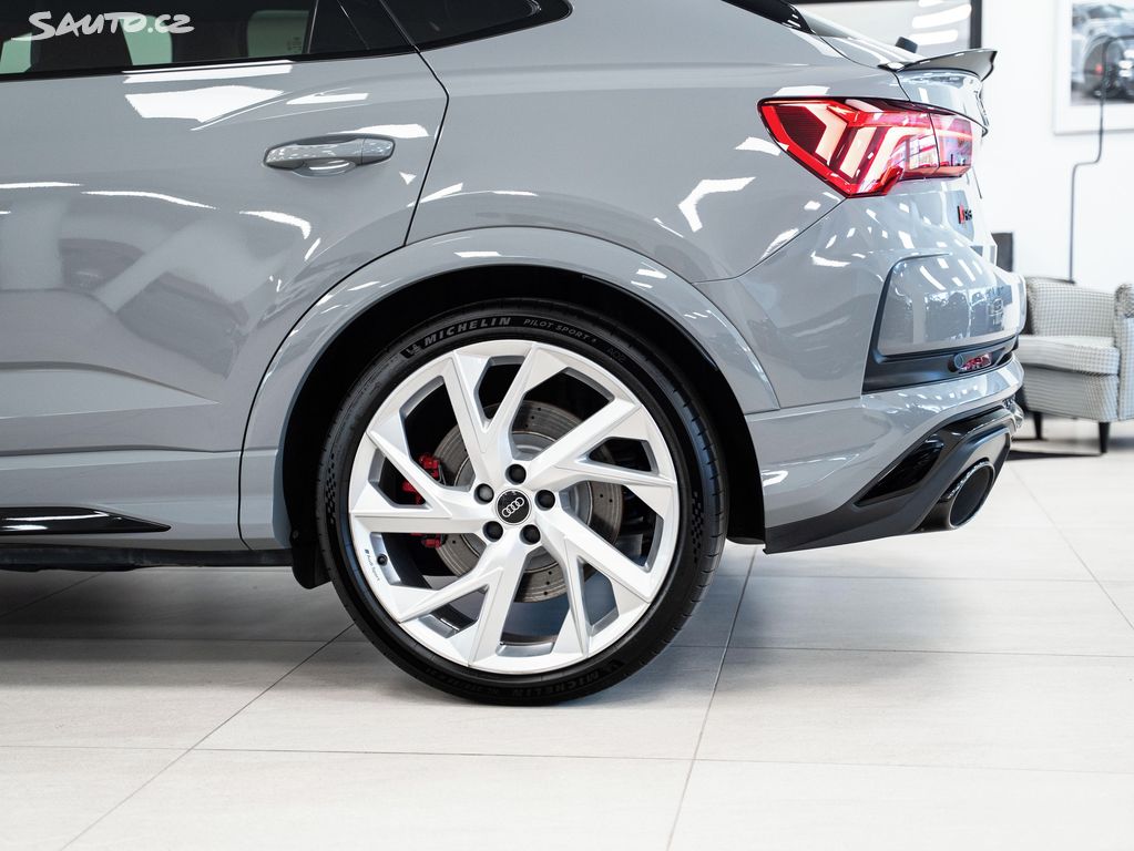 Audi RSQ3 2023 desde República Checa