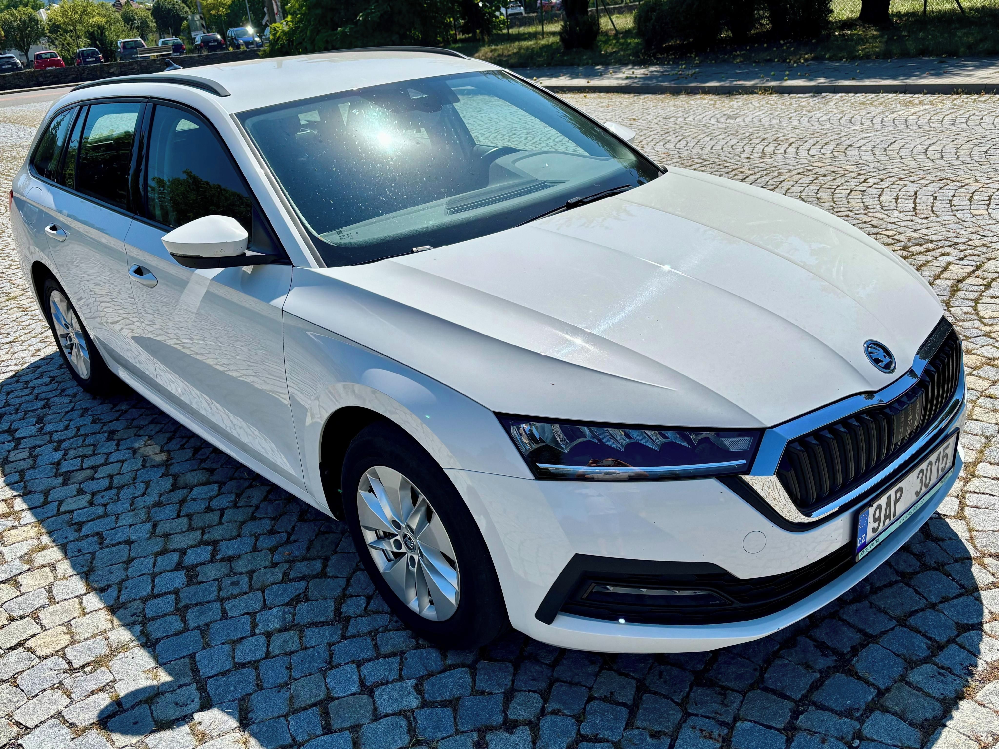 Škoda Octavia, 2.0 TDi 85 kW Ambition, 1. maj - fotka 6
