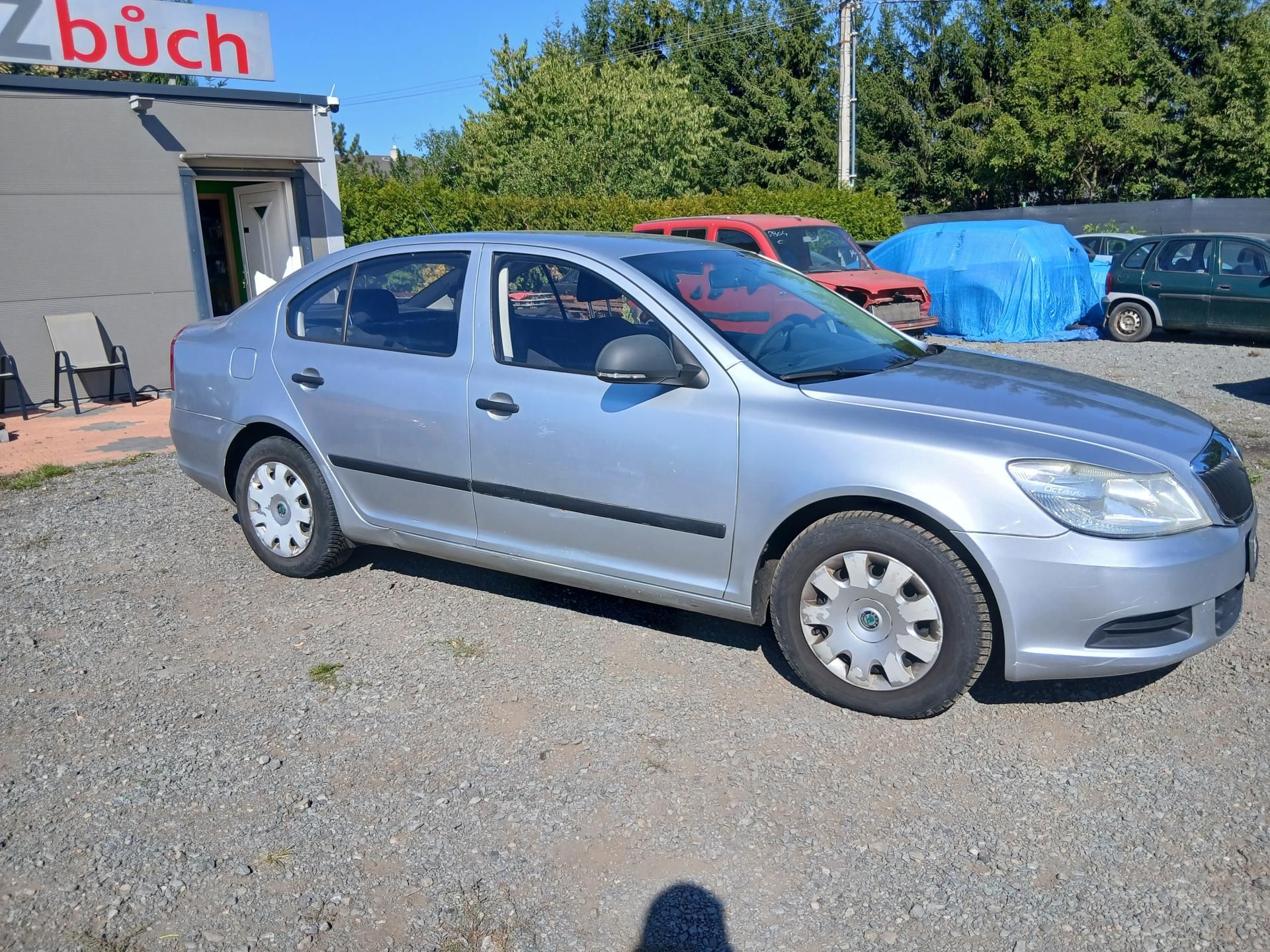 Škoda Octavia, 1.6 TDI, Facelift, kosm. vady - fotka 6