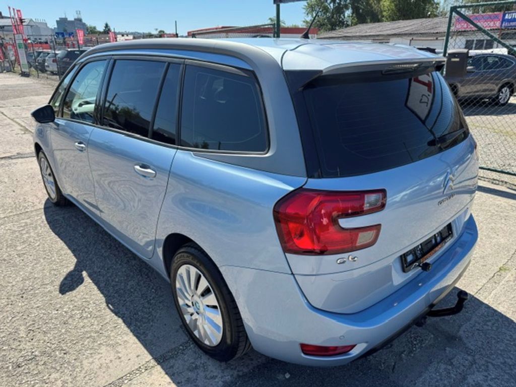 Citroën Grand C4 Picasso, 1,6 HDi 85kW 7 míst!!! - fotka 5