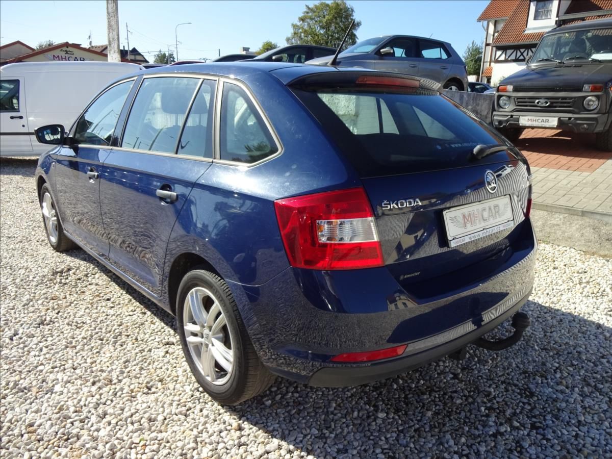 Škoda Rapid, 1,2i 55kW - fotka 5