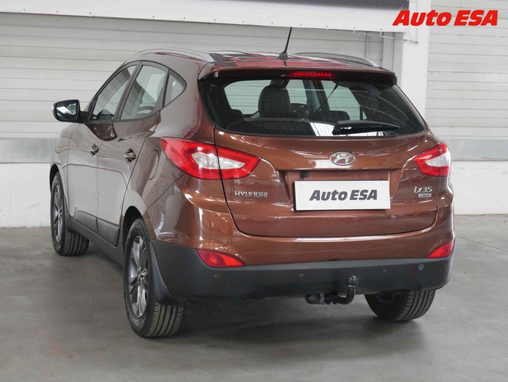 Hyundai ix35, 1.7 CRDI - fotka 4