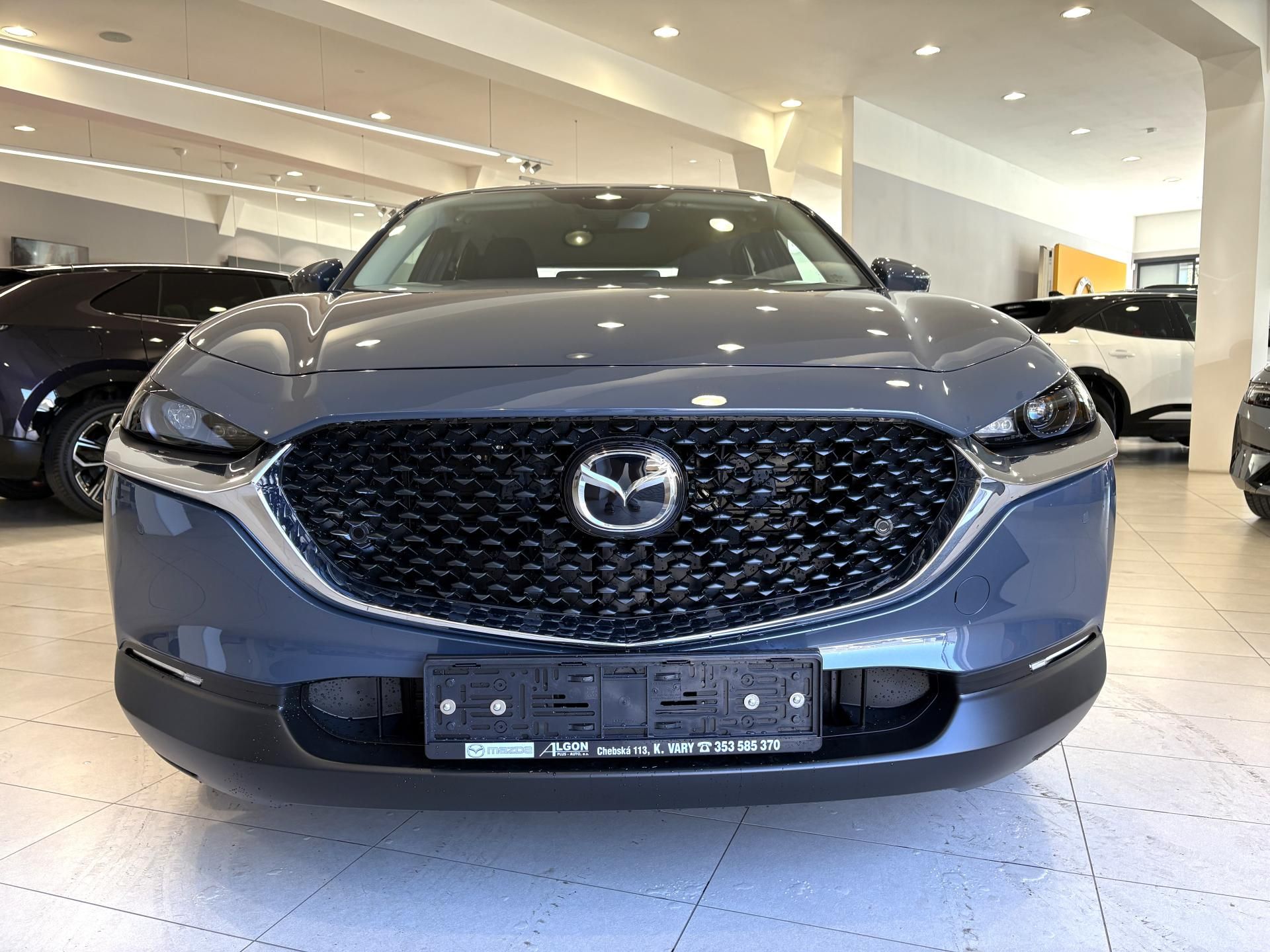 Mazda CX-30, 2.5L G140 6AT FWD Centre-Line - fotka 2
