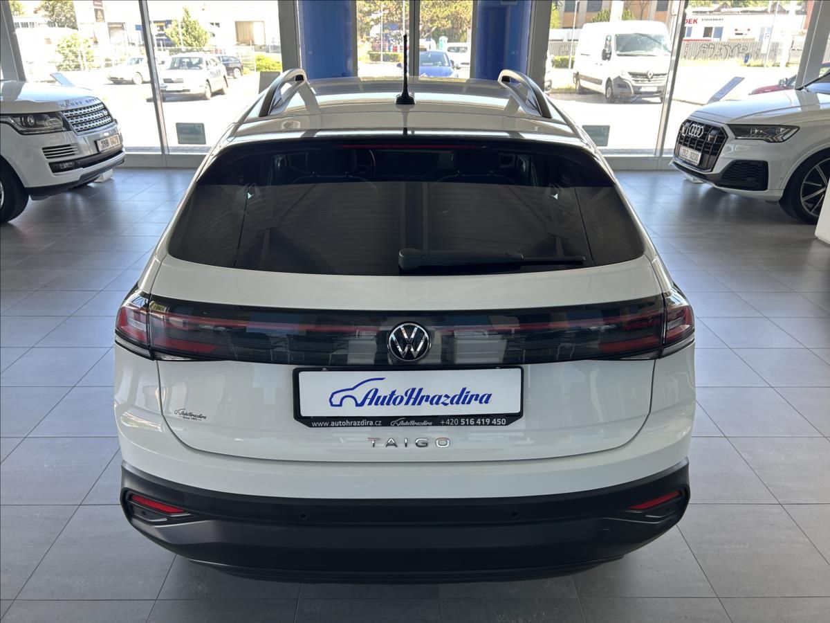 Volkswagen Taigo, 1,0   TSI,MOVE,1.MAJ,SERVISKA - fotka 5