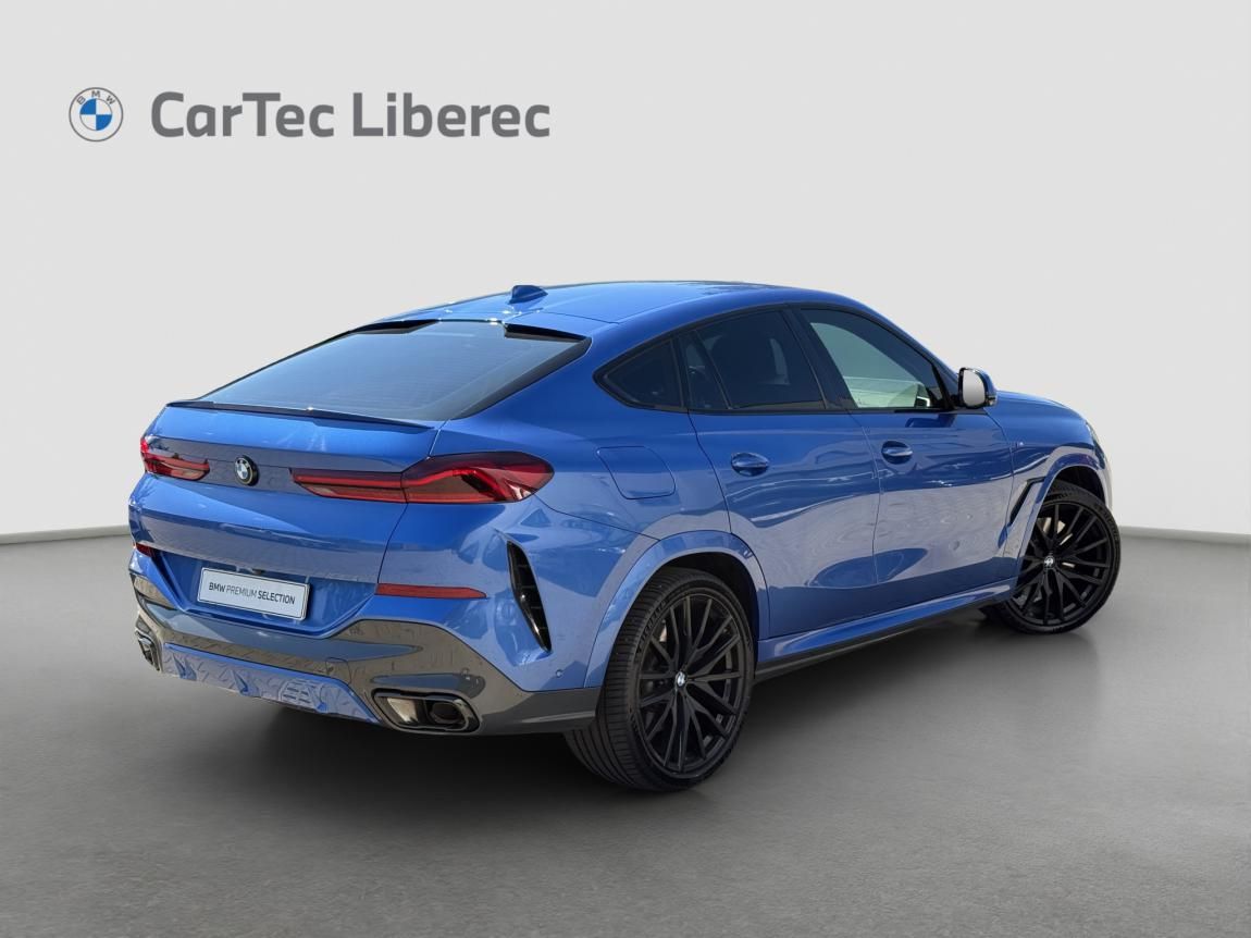 BMW X6, xDrive30d - fotka 3