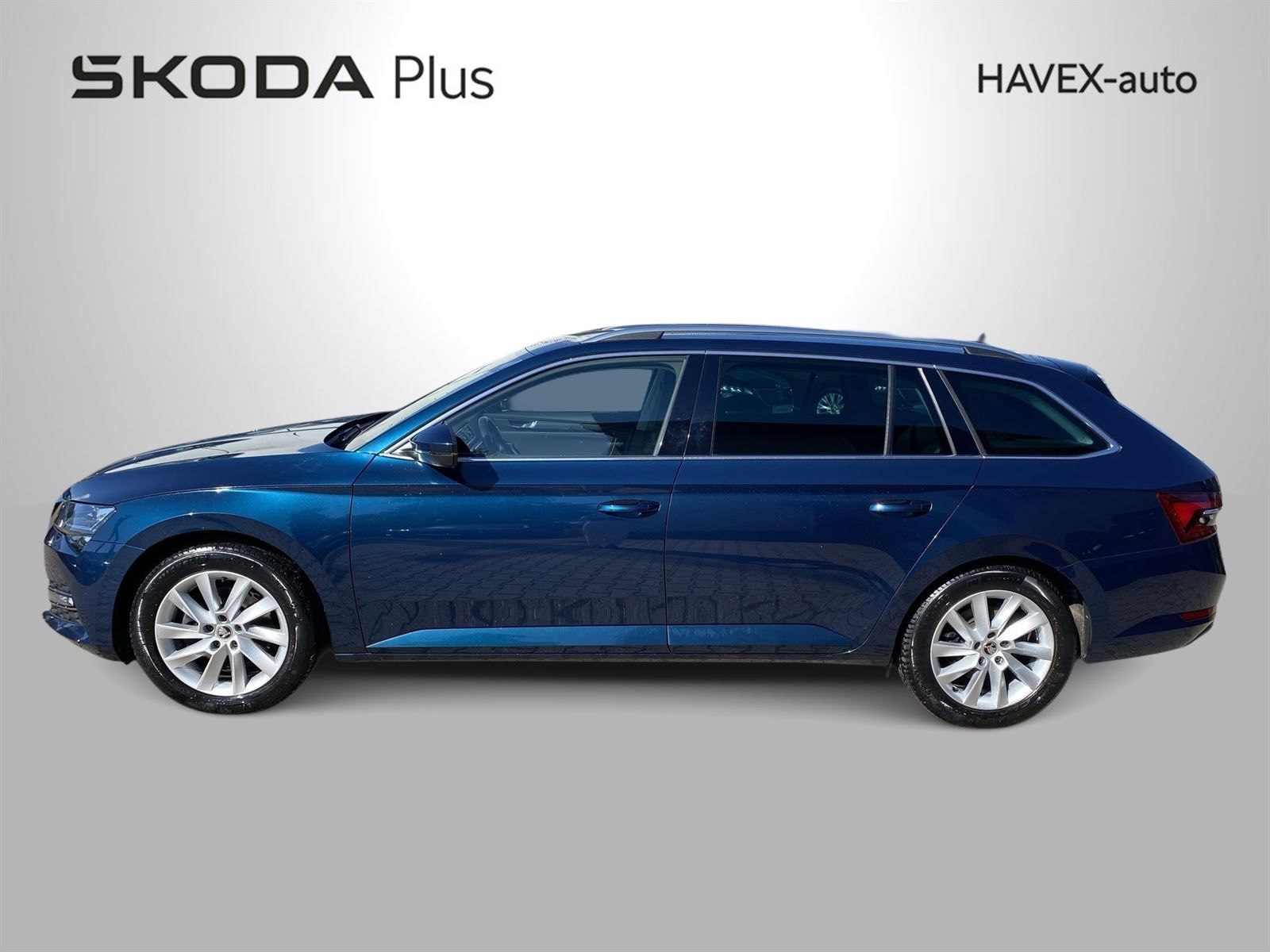 Škoda Superb, Combi 2.0 TDI DSG Style - fotka 3