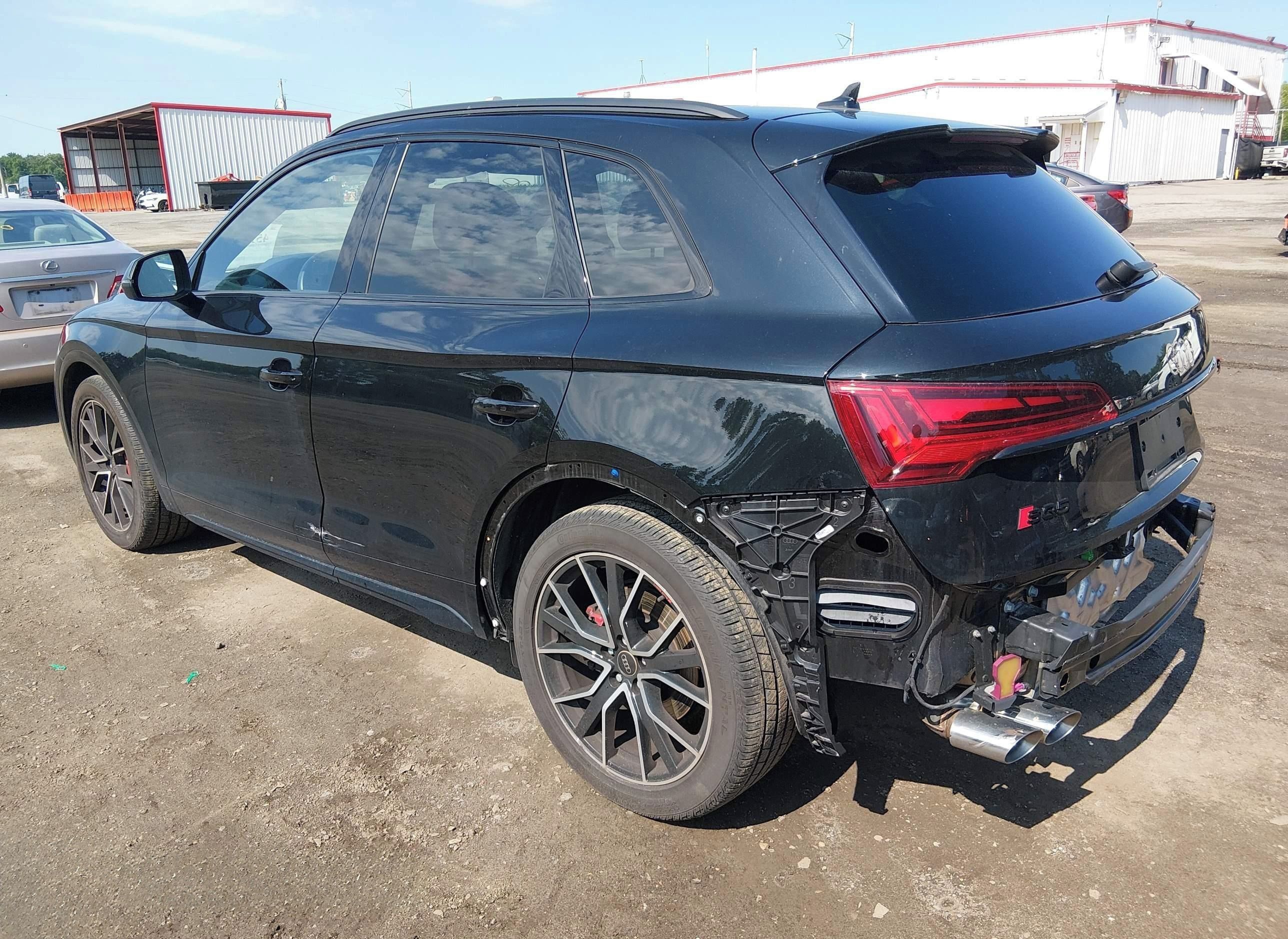 Audi SQ5, Auto na cestě - fotka 4