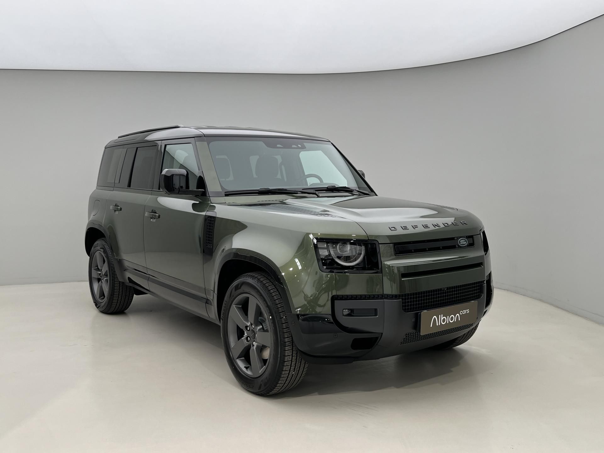 Land Rover Defender, 110 D250 X-DYNAMIC SE AWD Aut - fotka 3