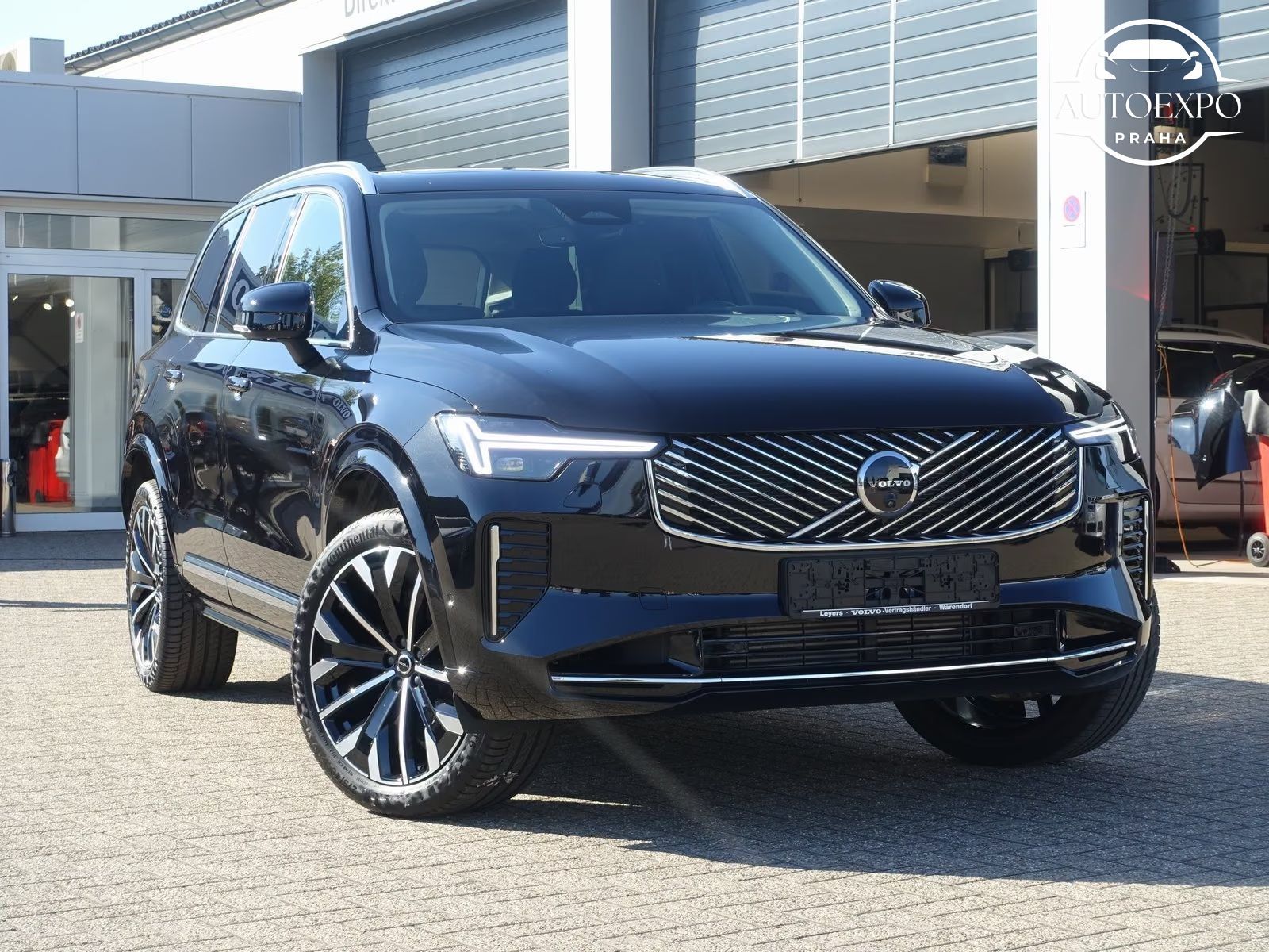 Volvo XC90, Ultra Bright T8 PANORAMA*360° - fotka 3