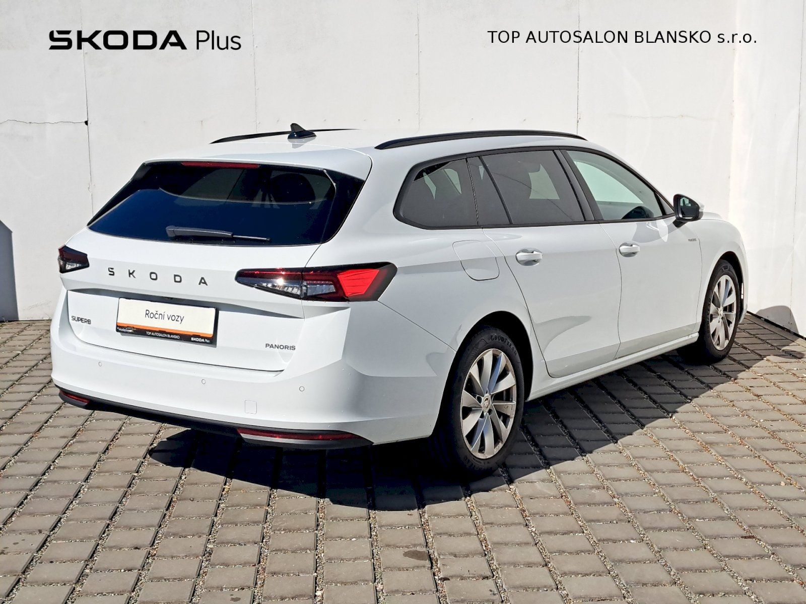 Škoda Superb, 1,5TSI 110kW MHEV Selection - fotka 2