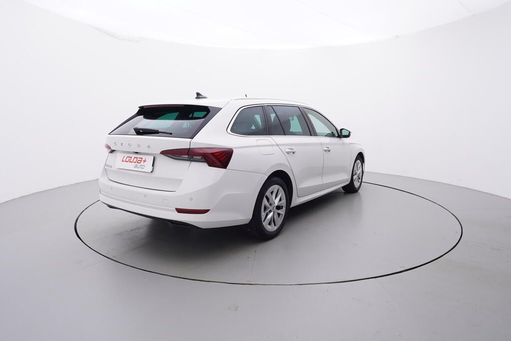 Škoda Octavia, Style 2.0 TDI 85 kW - fotka 5