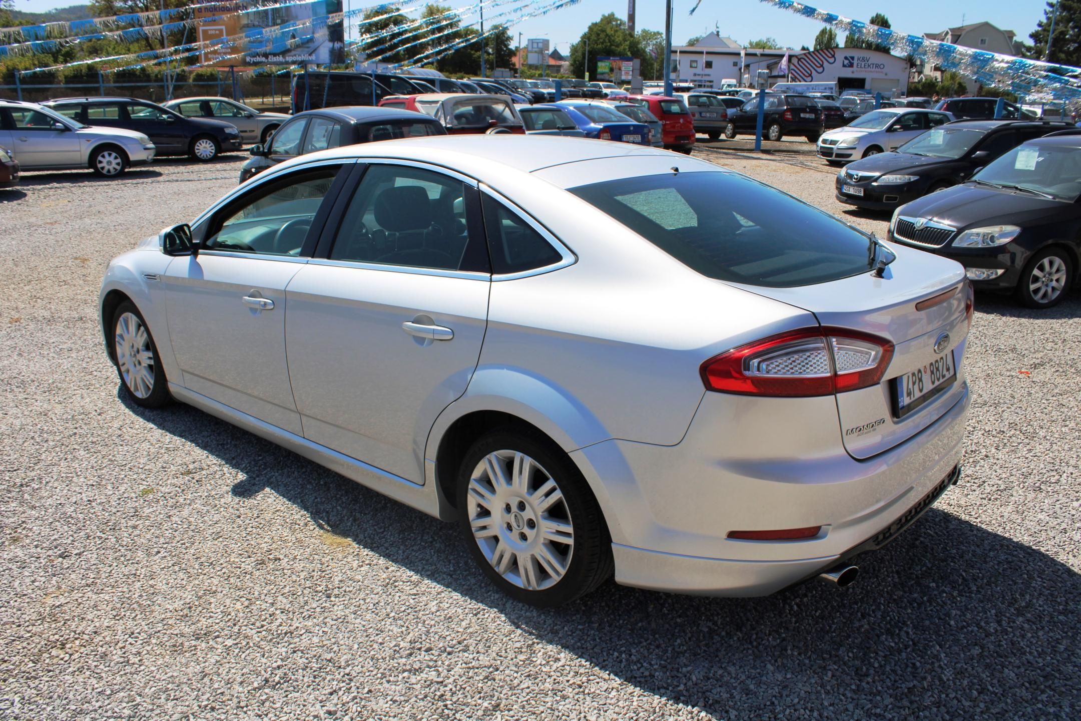 Ford Mondeo, 2,0i 176KW KLIMA KŮŽE XENON - fotka 5