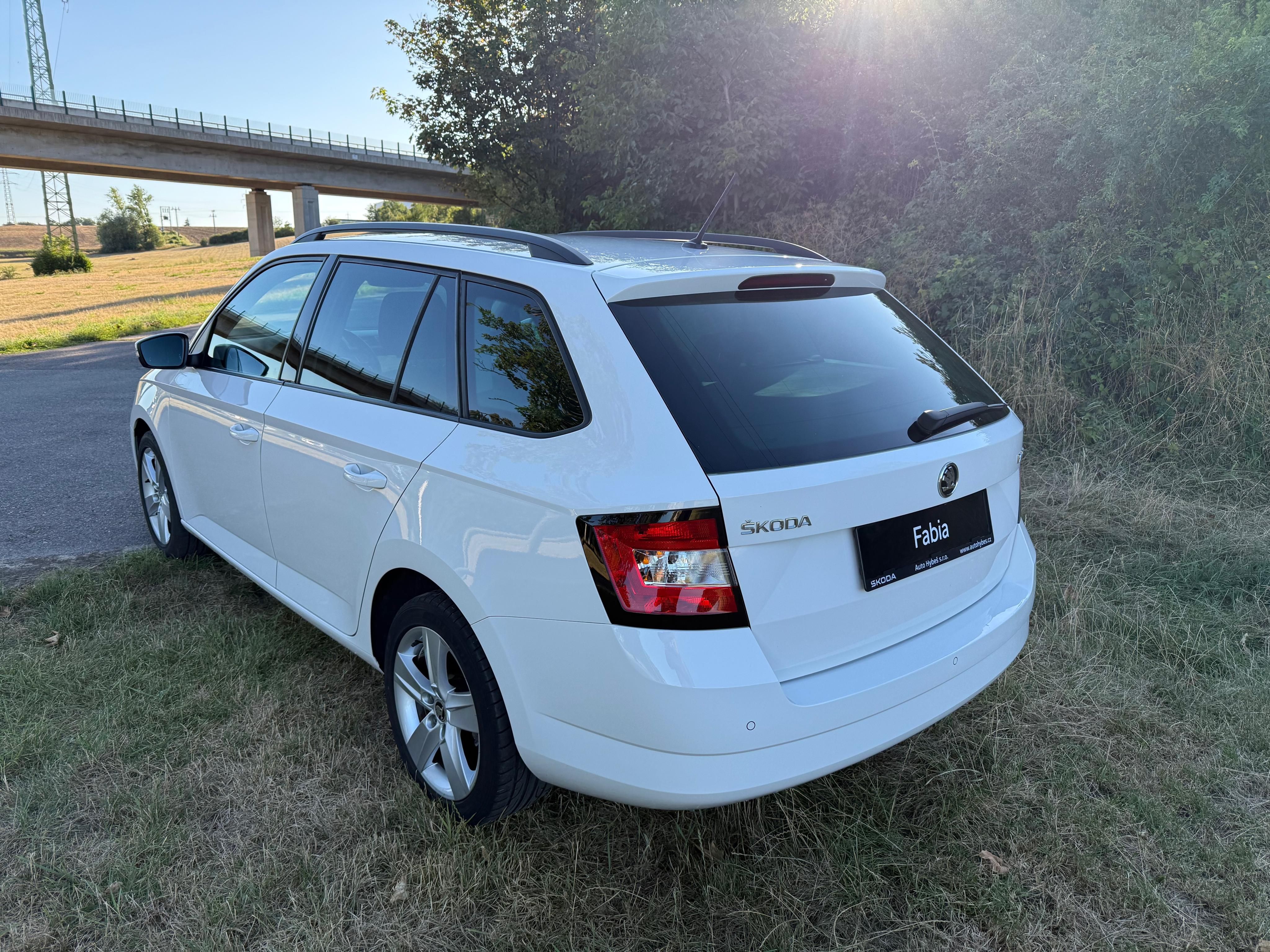 Škoda Fabia, 3 Combi 1.2TSI 66kW Style+ - fotka 5