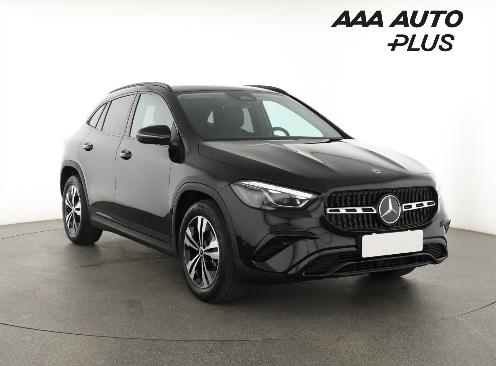 Mercedes-Benz GLA, 200, PROGRESSIVE, DPH, KAMERA