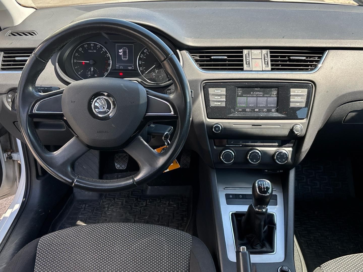 Škoda Octavia, 1.6 TDI / 77 kW Ambition - fotka 5