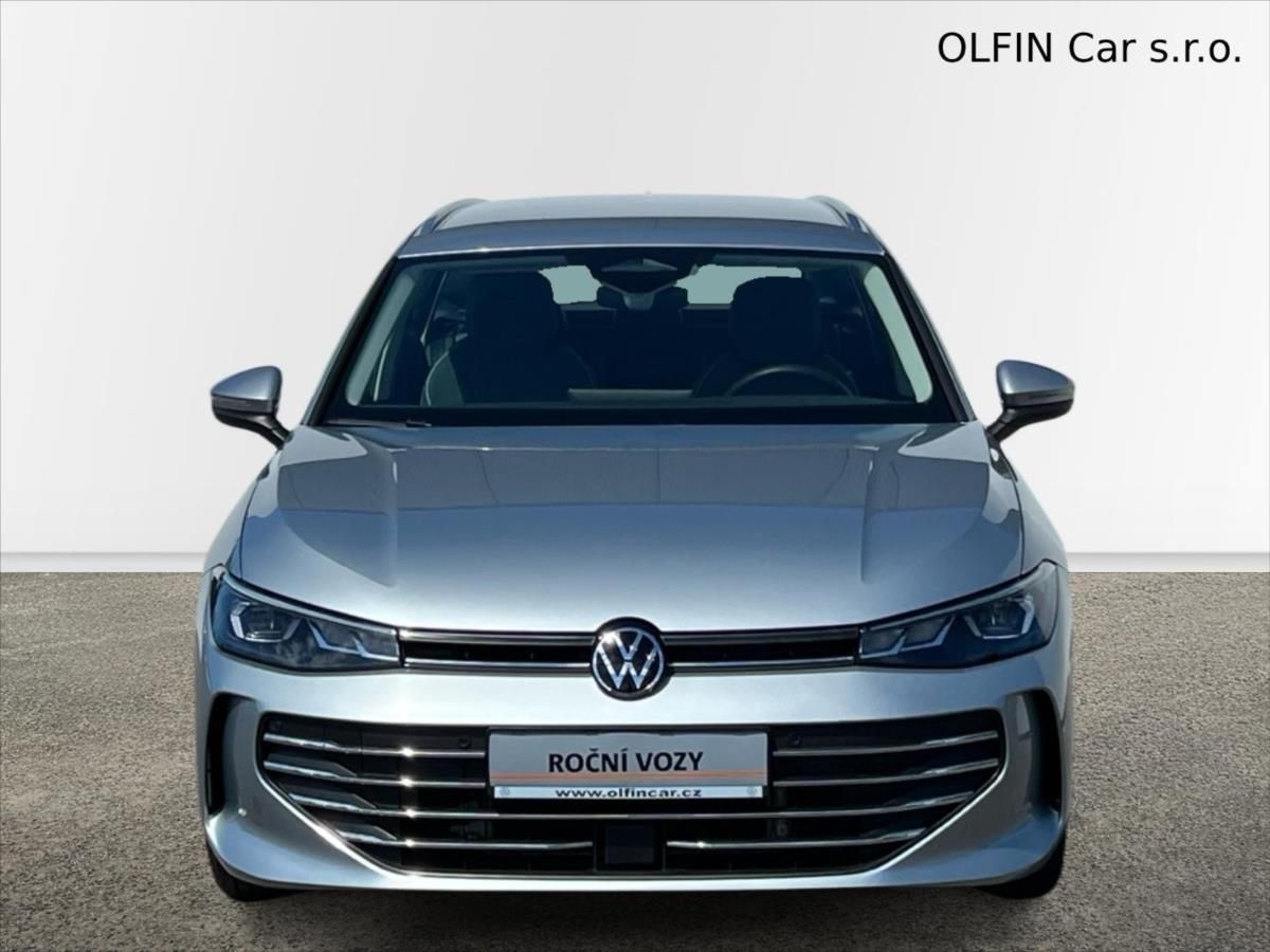 Volkswagen Passat Variant, 1,5 eTSi 110 kW 7DSG BUSINESS - fotka 4