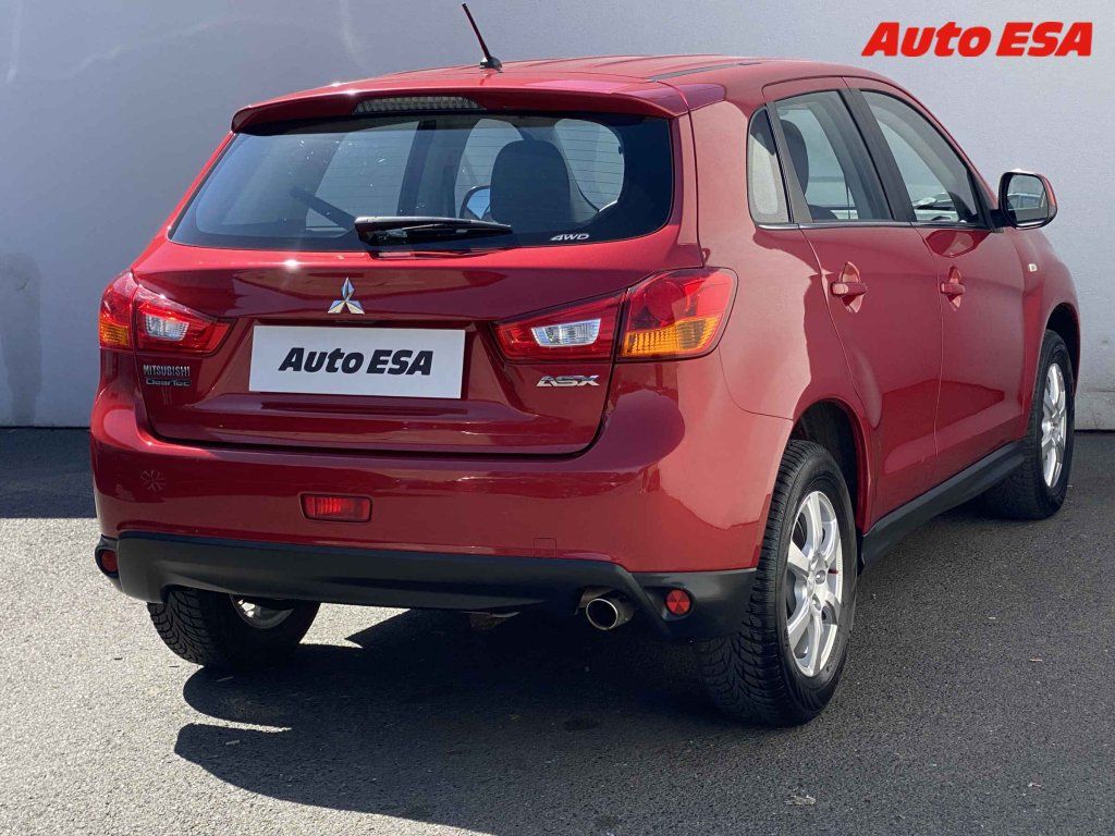 Mitsubishi ASX, 1.8D - fotka 4