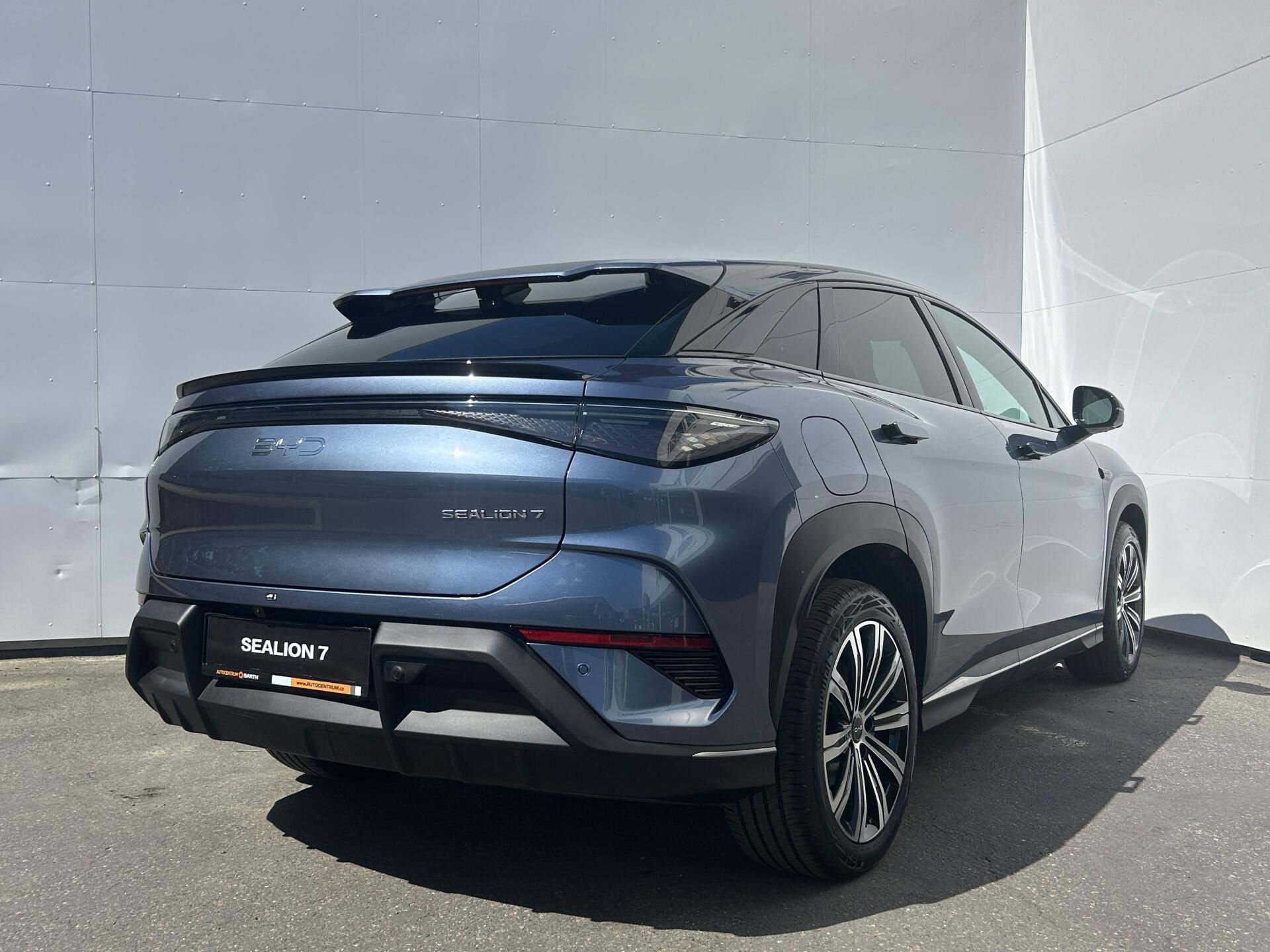 BYD Sealion 7, Excellence AWD 91 kWh - fotka 4