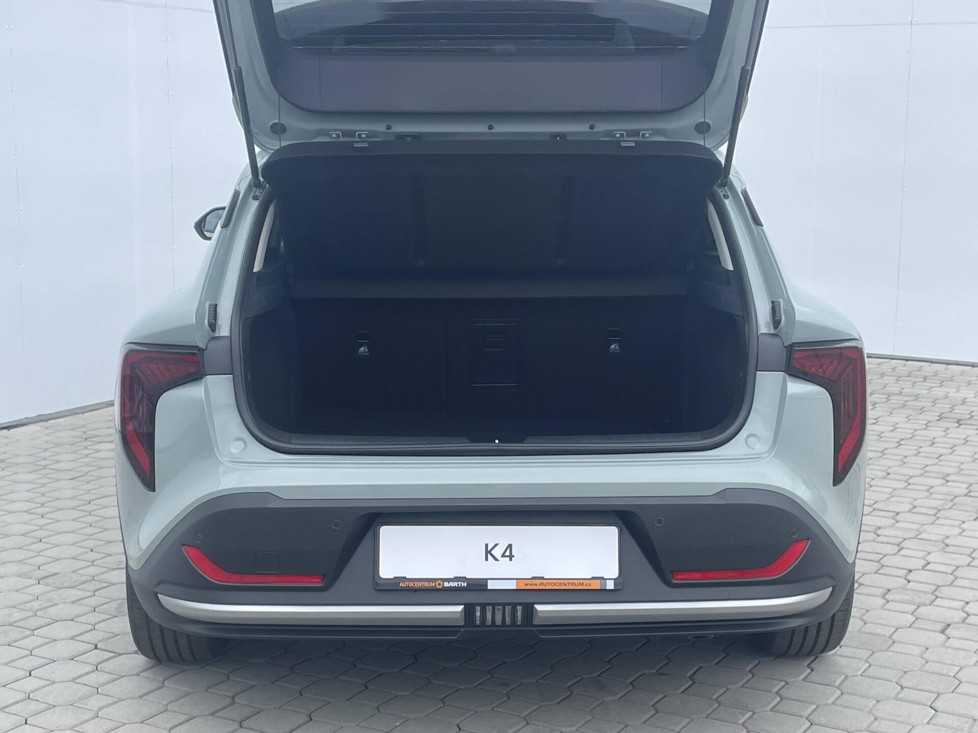 Kia K4, EXCLUSIVE 7DCT 1,0 T-GDi - fotka 4