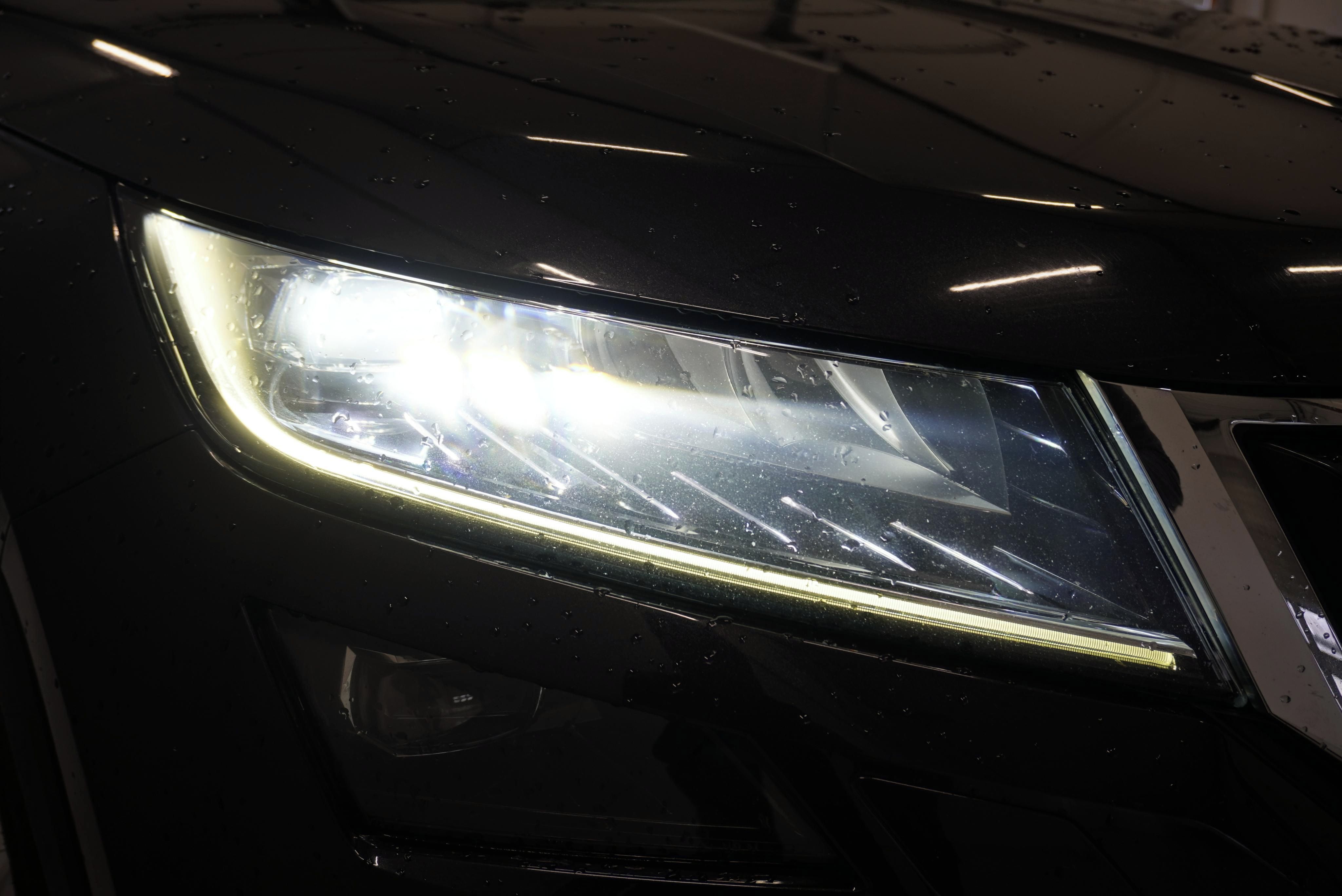 Škoda Kodiaq, KODIAQ  2.0 TSI 180 4X4 DSG7 - fotka 4
