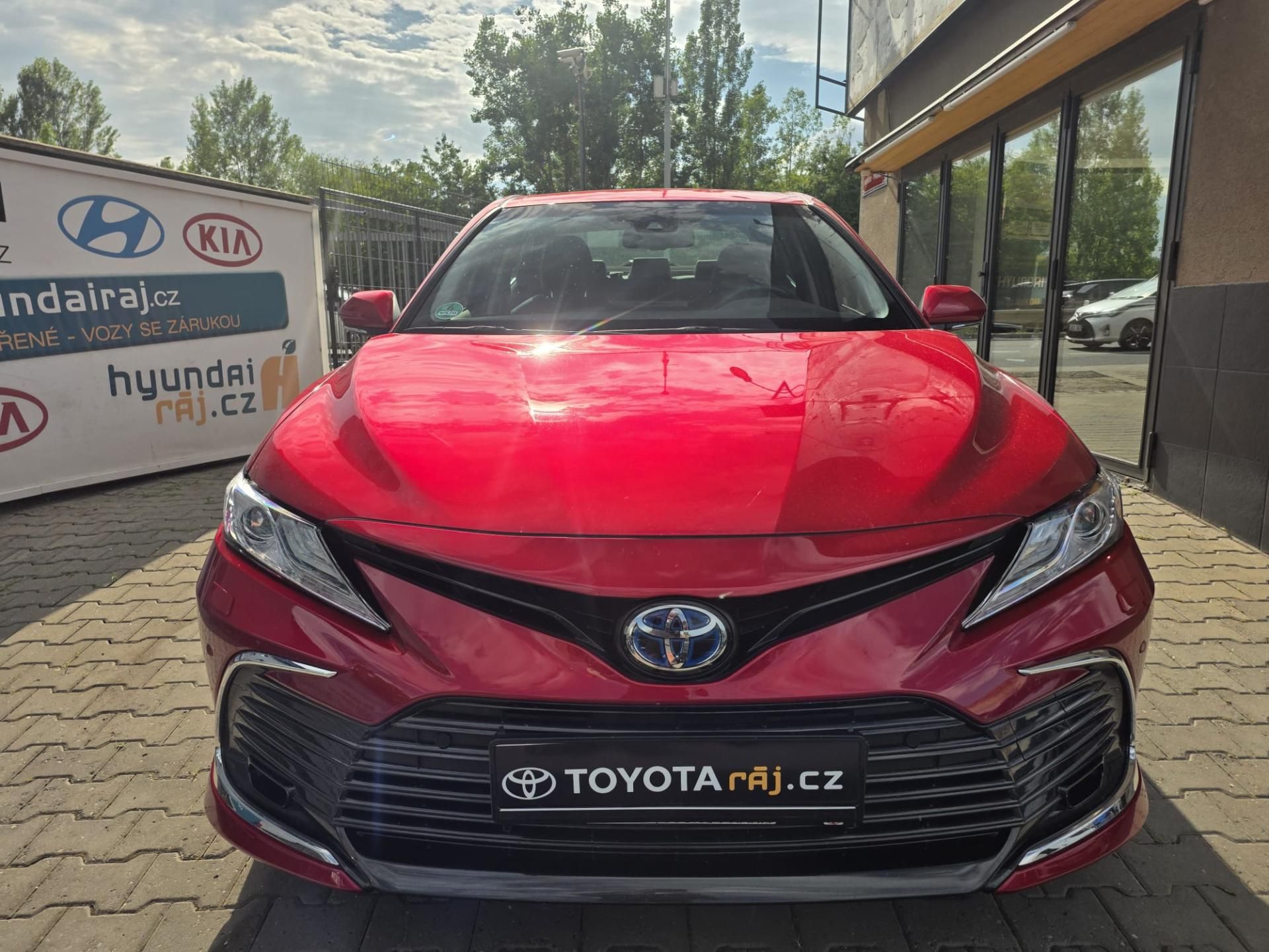 Toyota Camry, 2.5-1.MAJ-HYBRID-AUTOMAT - fotka 6