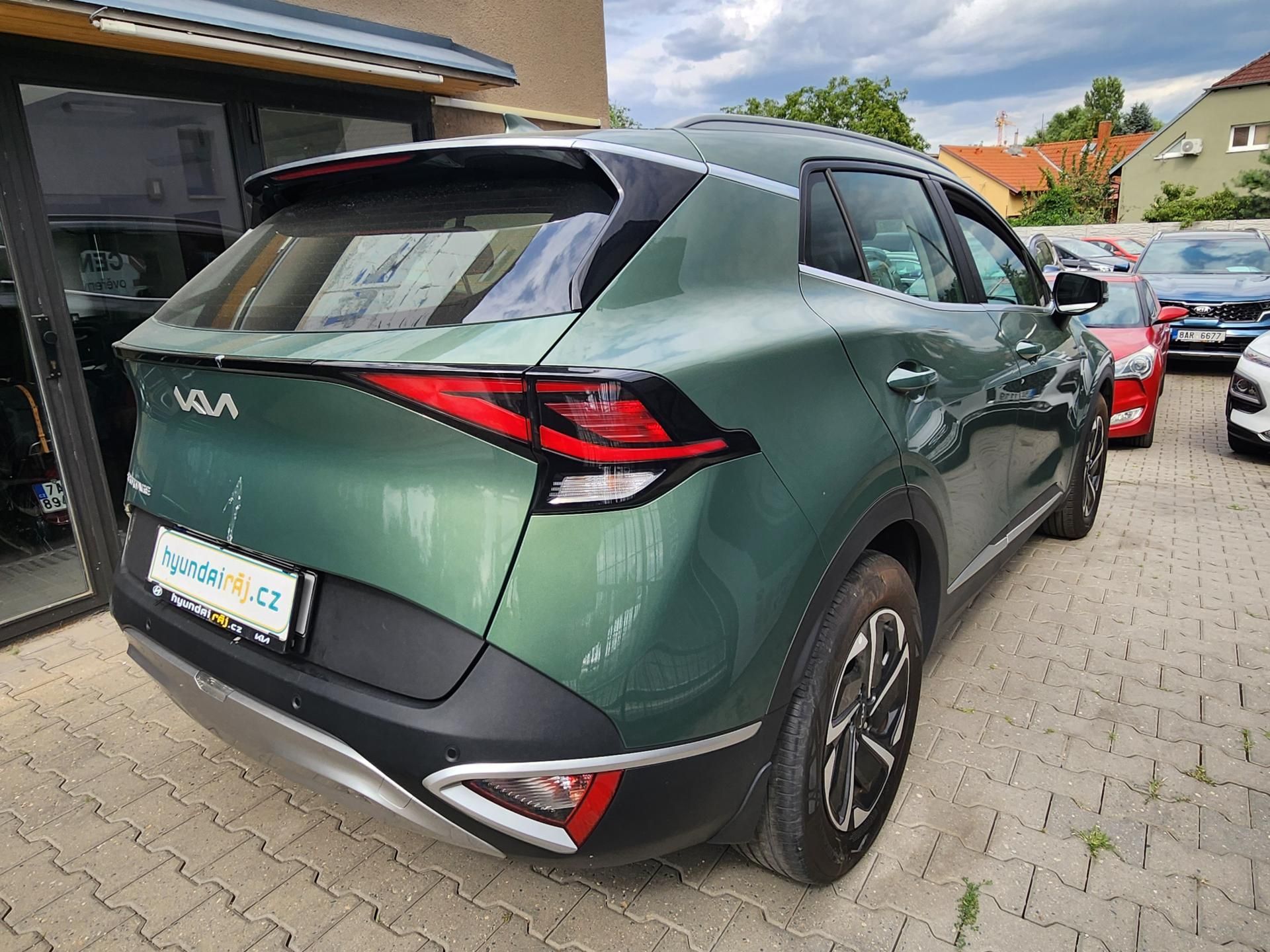 Kia Sportage, 1.6-PHEV-1.MAJITEL-V ZÁRUCE - fotka 6