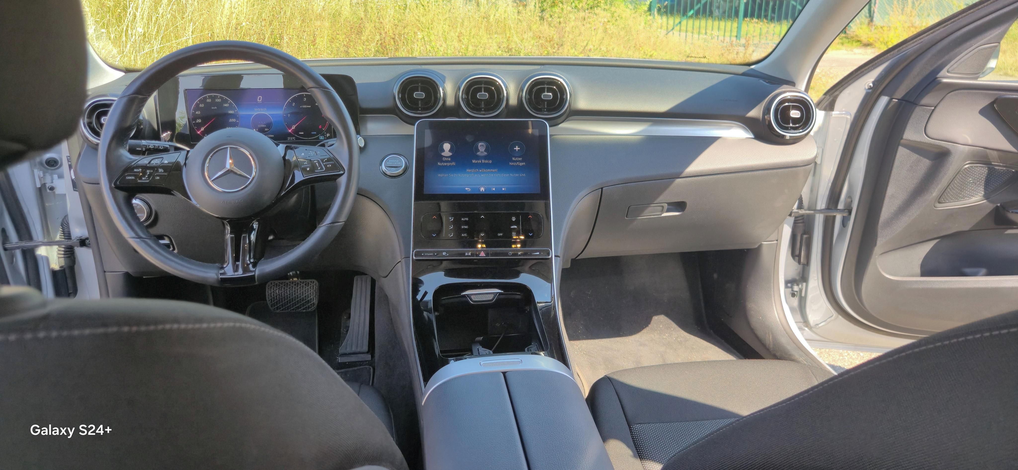 Mercedes-Benz Třídy C, C 220 d kombi - fotka 6