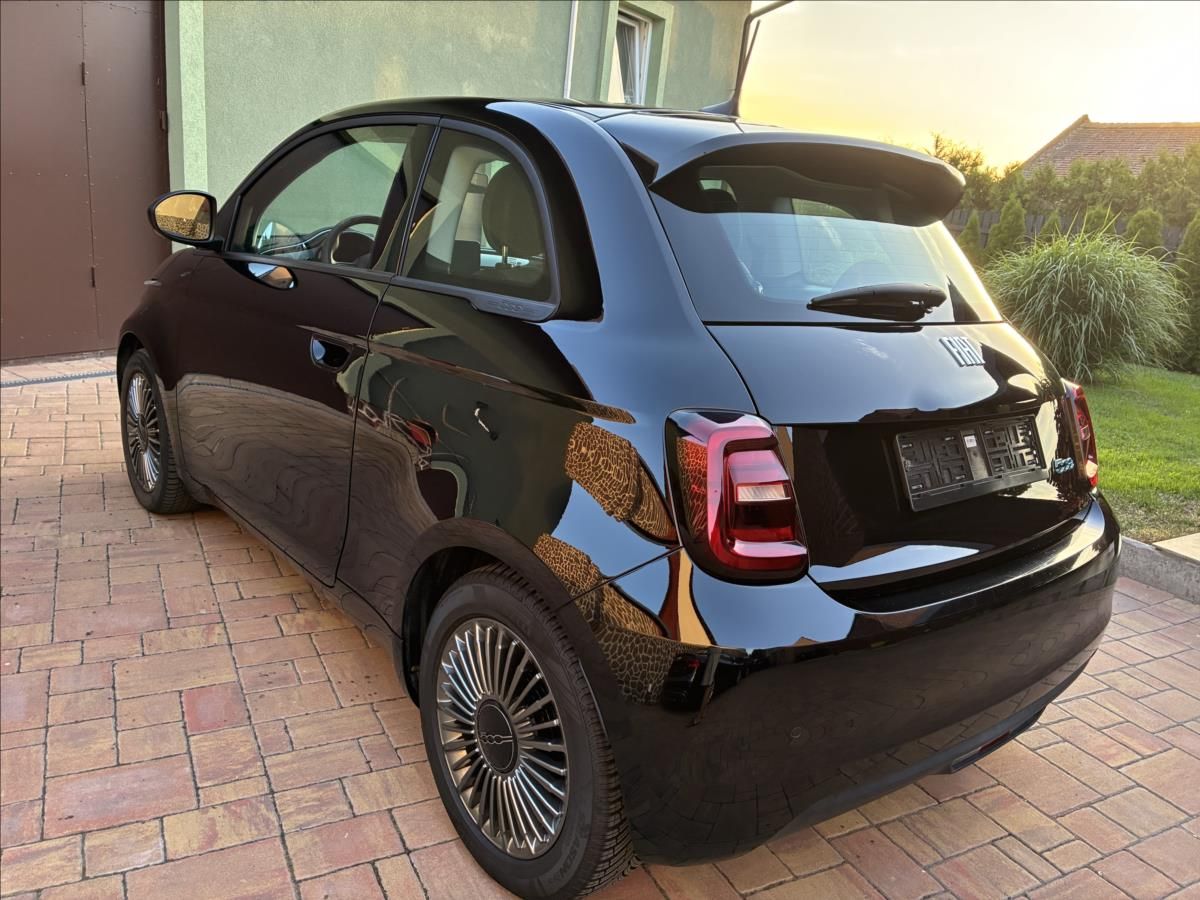 Fiat 500E, Icon 43KWh 87kw - fotka 4