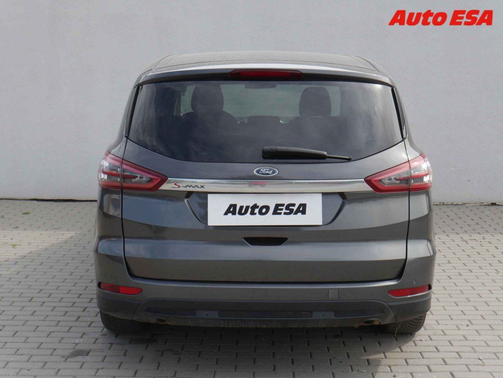 Ford S-MAX, 2.0 TDCi 7míst,AT,navi - fotka 5