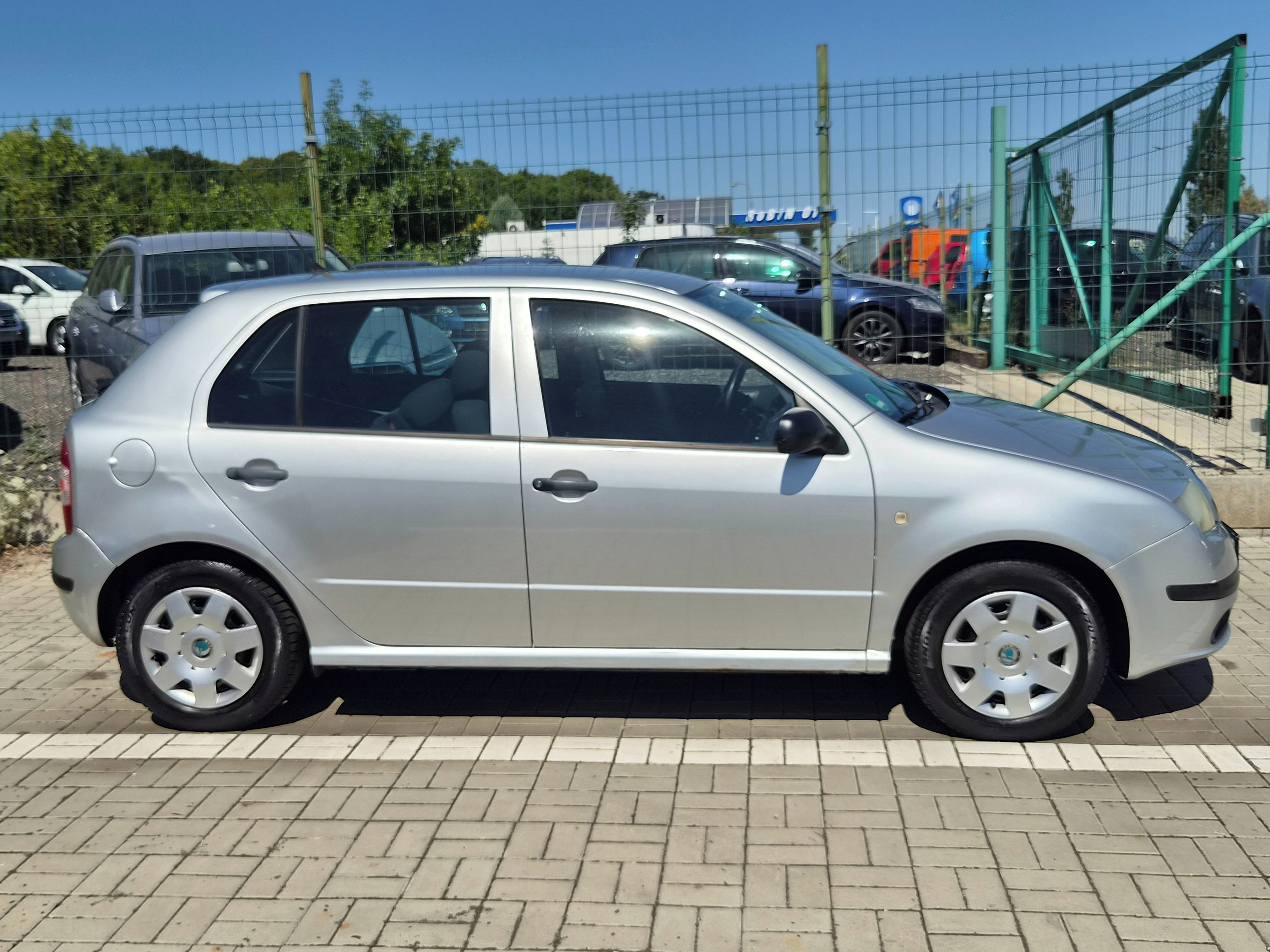 Škoda Fabia - fotka 2