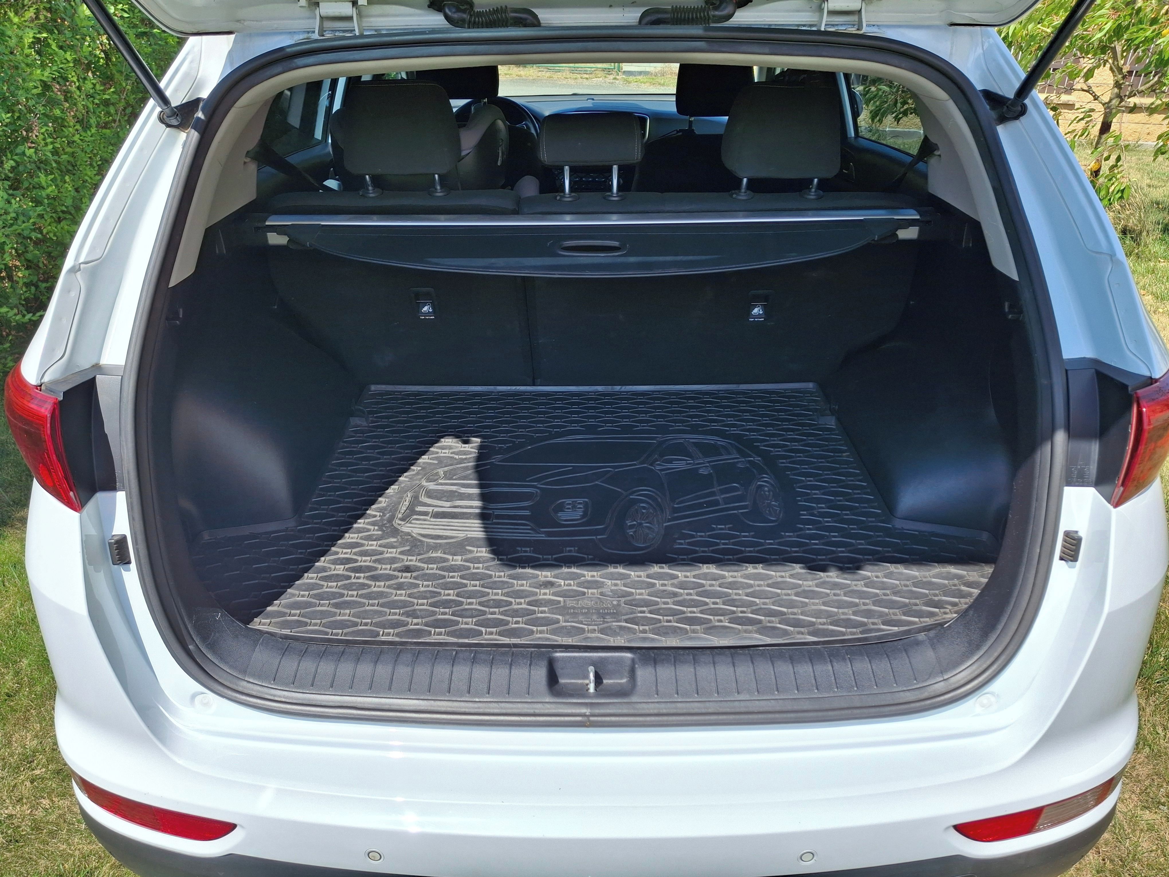 Kia Sportage, 2.0 CRDi 4x4 automat,ČR,tažné - fotka 6