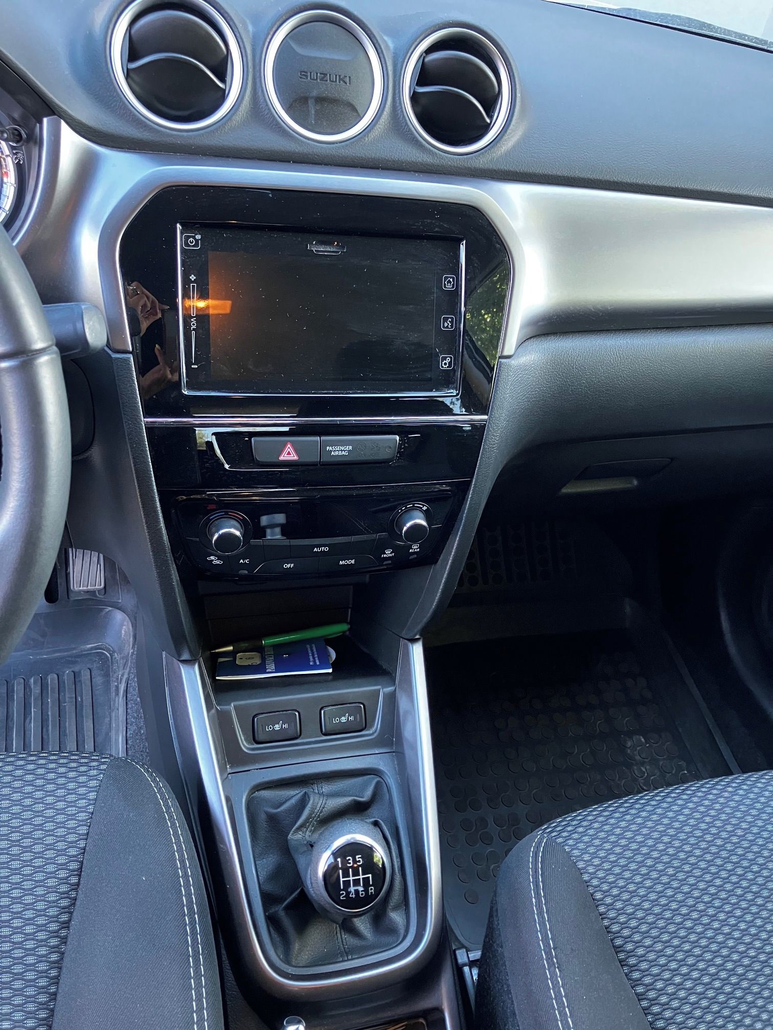 Suzuki Vitara, 1.4 Premium Hybrid 95 kW - fotka 5