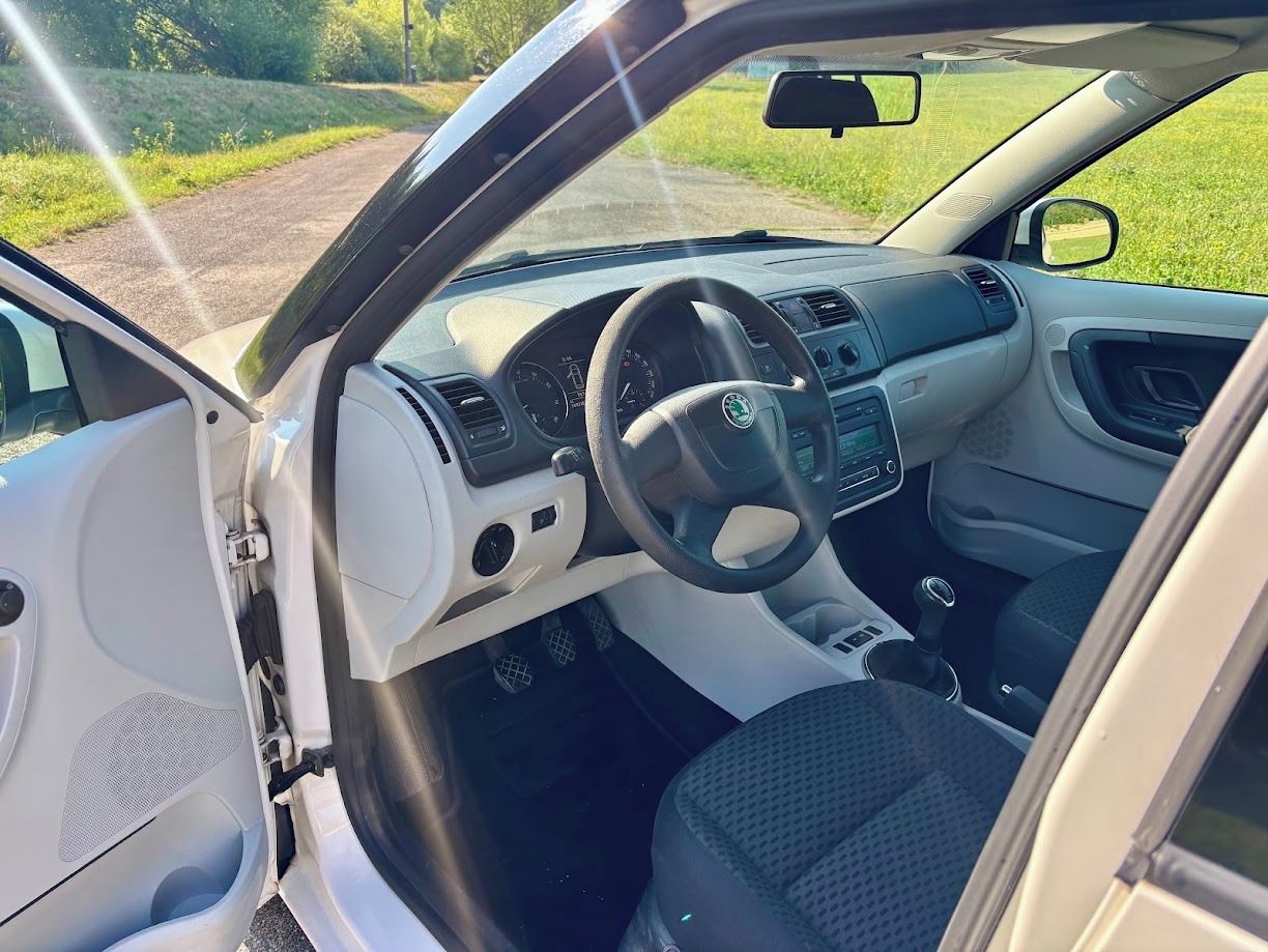 Škoda Fabia, TSI 63 kW | 2010 | 169 300 km - fotka 5