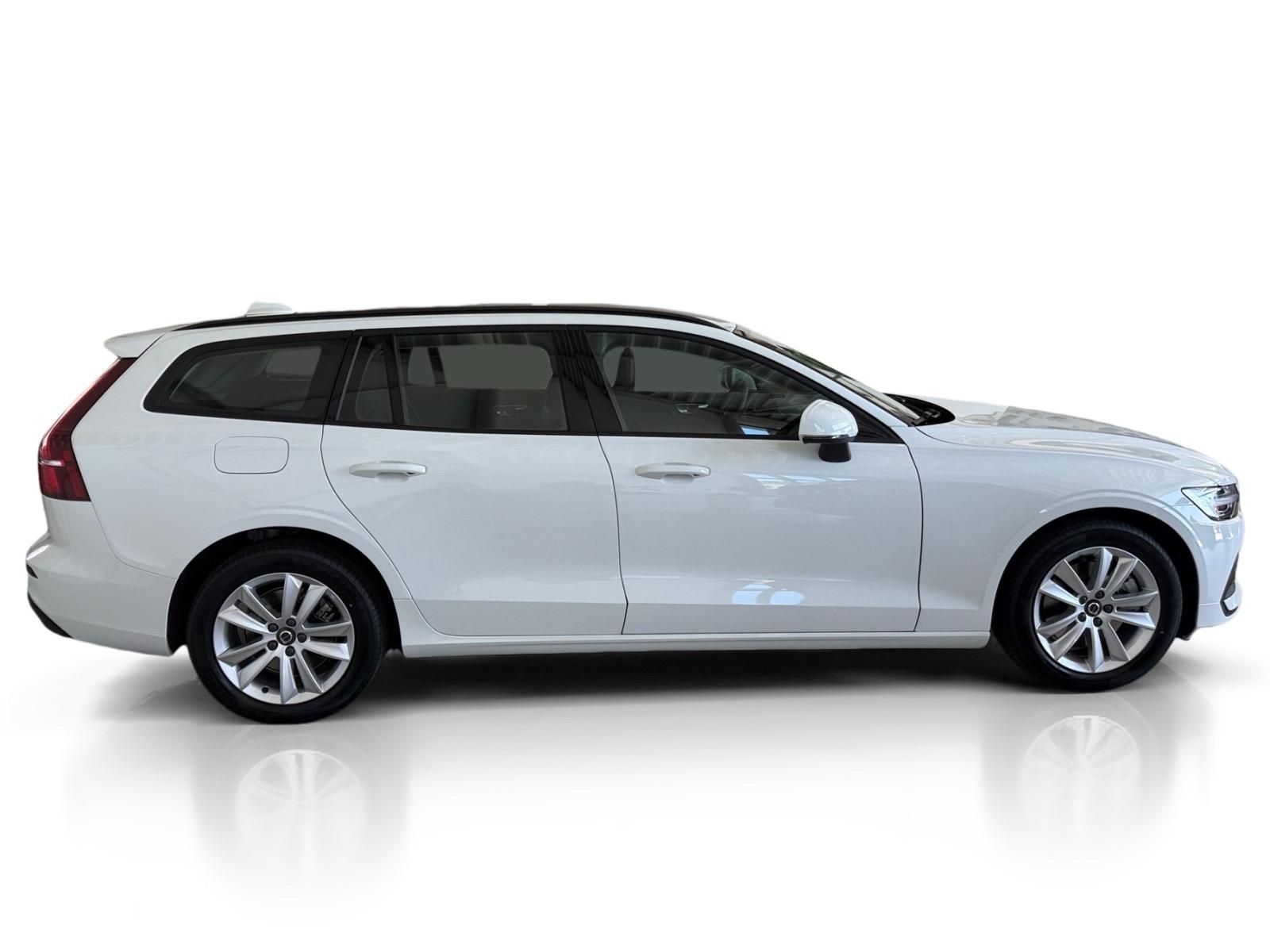 Volvo V60, V60 B4 CORE - fotka 6