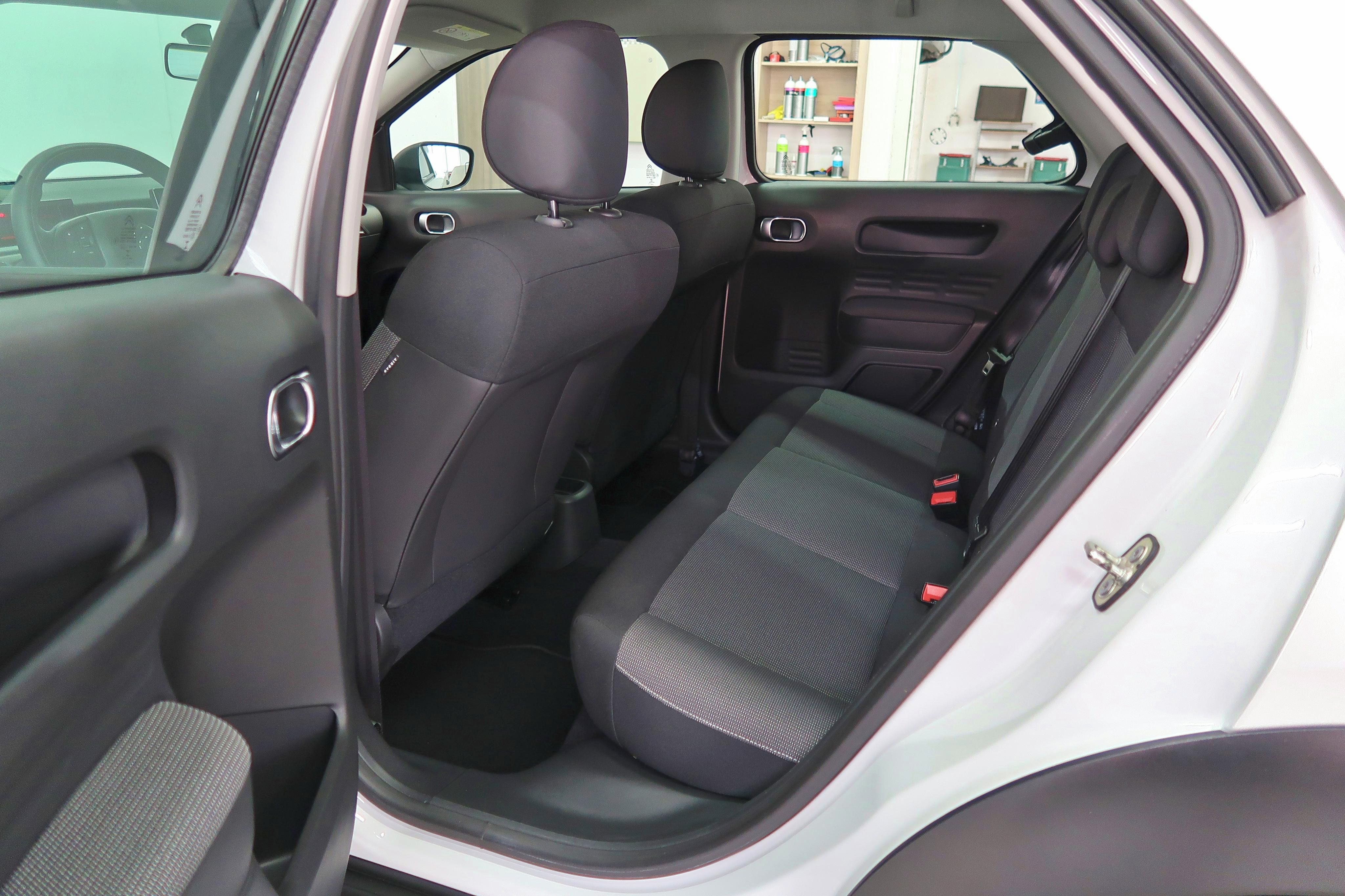 Citroën C4 Cactus, 1.2 VTi 60kW,KLIMA,2xKola,ZÁRU - fotka 6