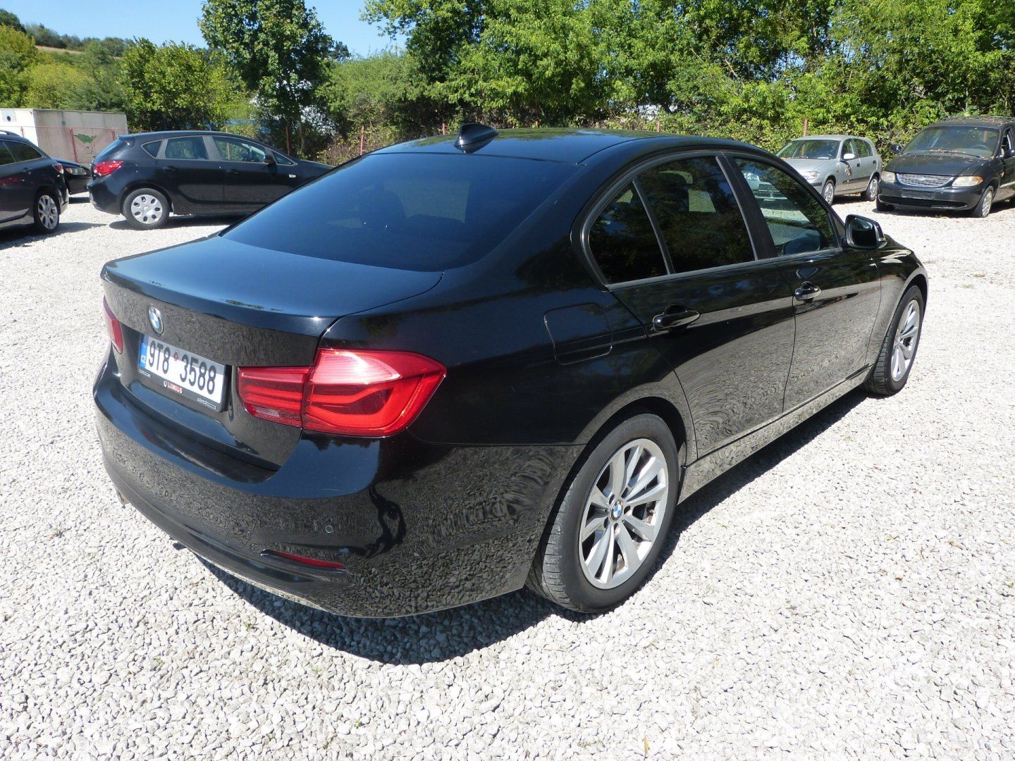 BMW Řada 3, 320 D - fotka 6