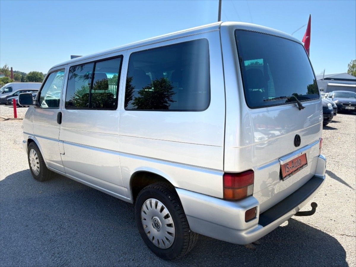 Volkswagen Multivan, 2,5 TDi  T4  ATLANTIS -7 míst - fotka 4