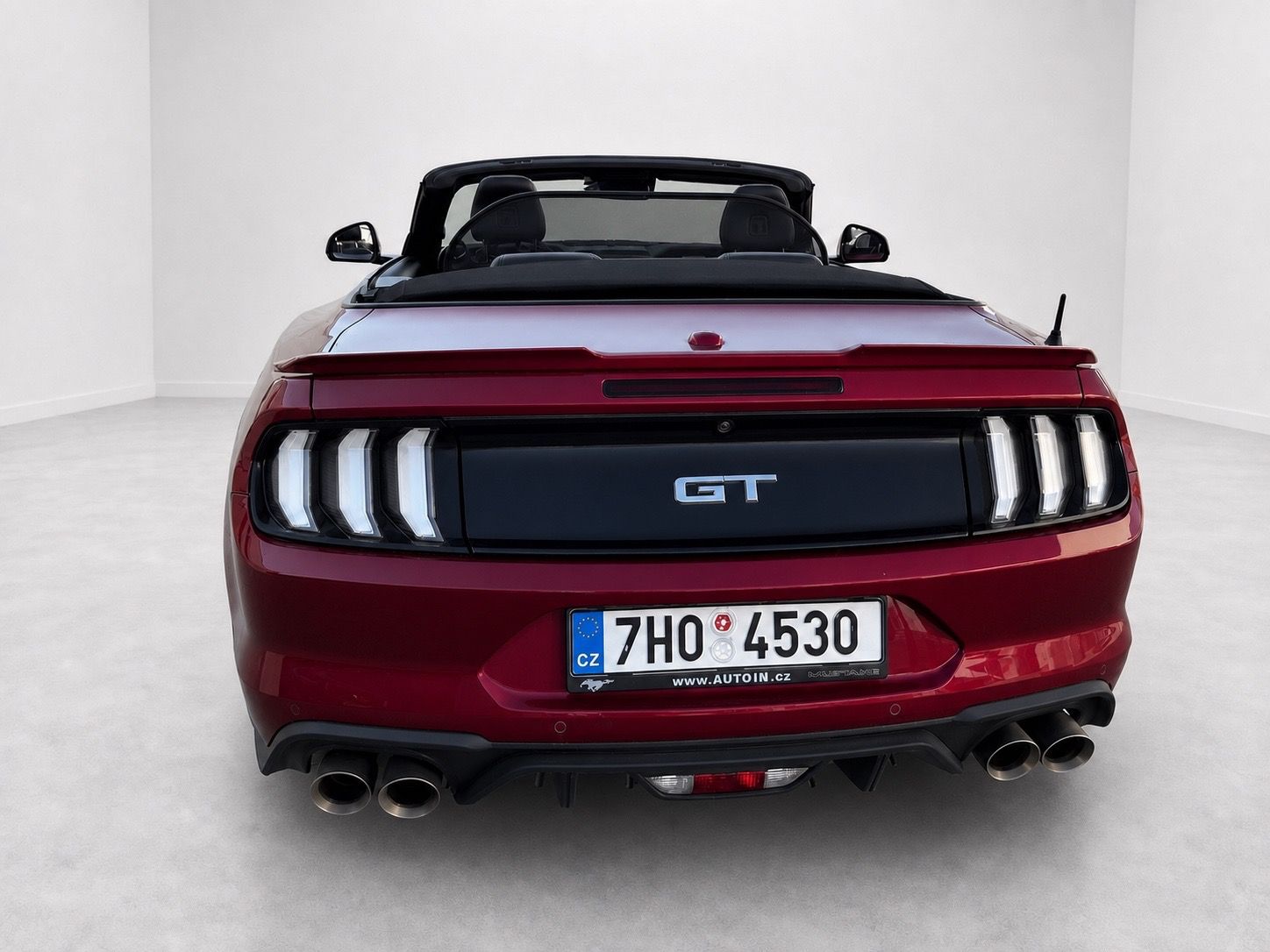 Ford Mustang - fotka 5
