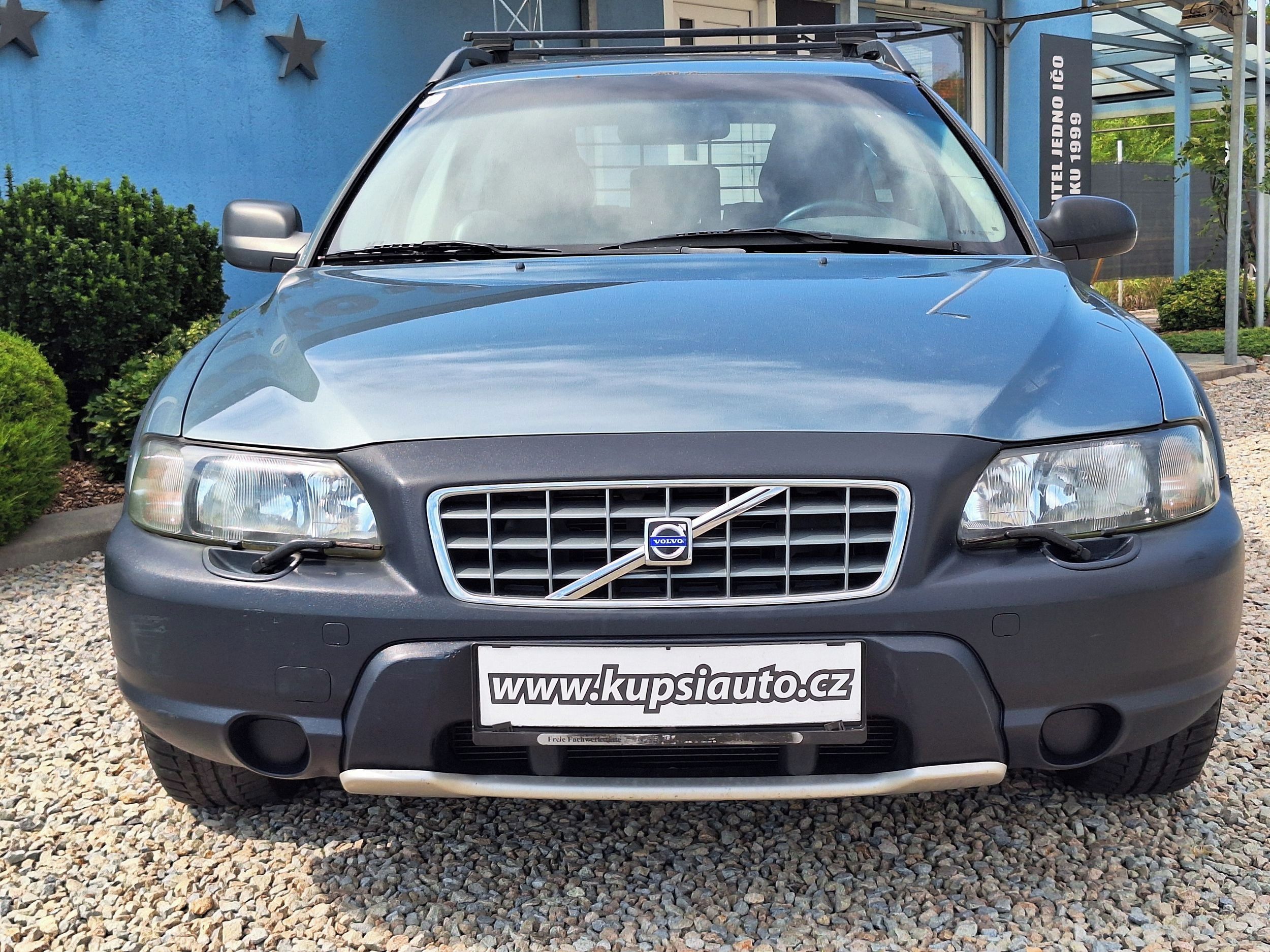 Volvo XC70, D5 AWD 269tis km !! - fotka 4