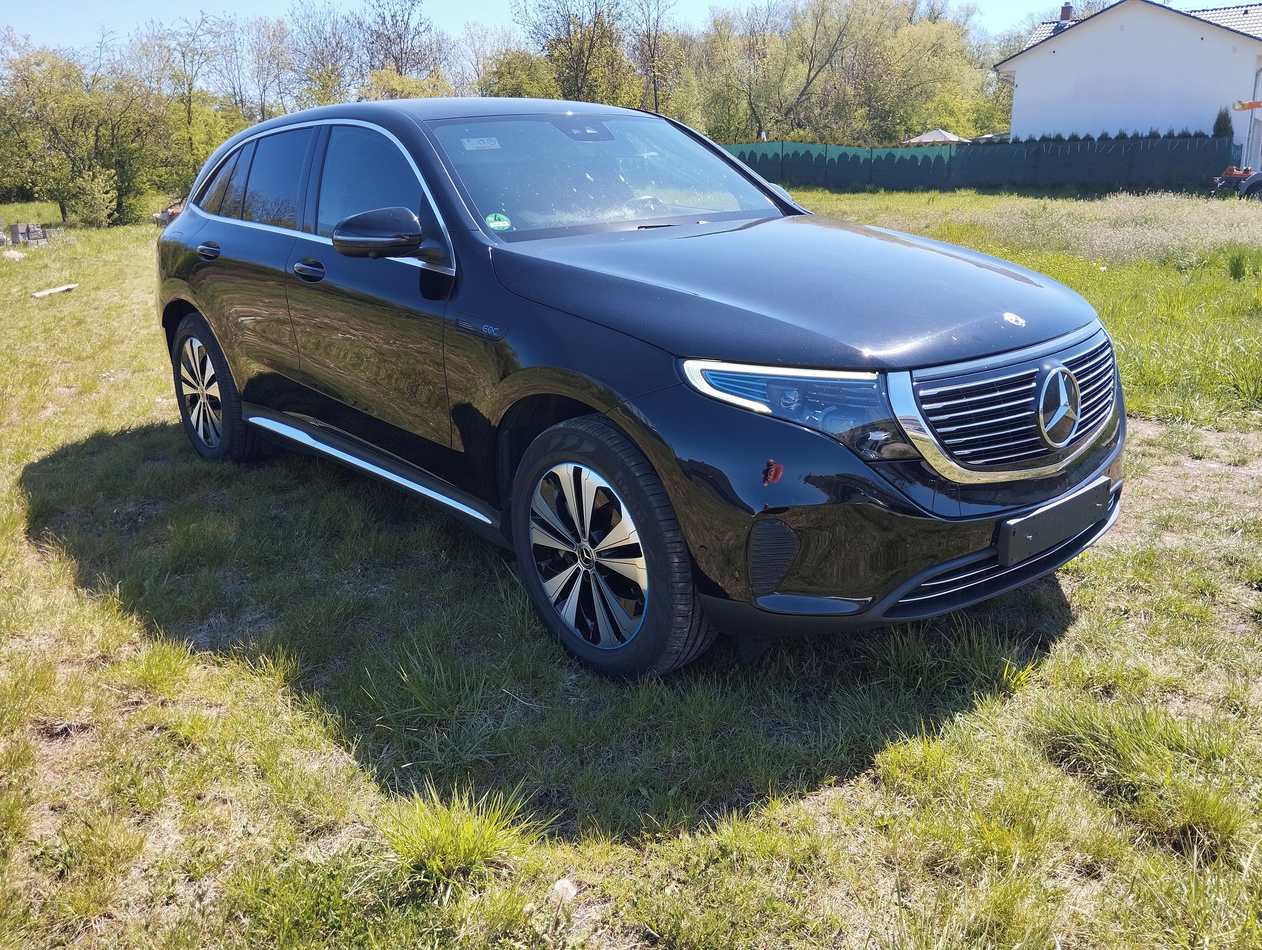 Mercedes-Benz EQC, Mercedes Benz EQC 400, 4 MATIC - fotka 2