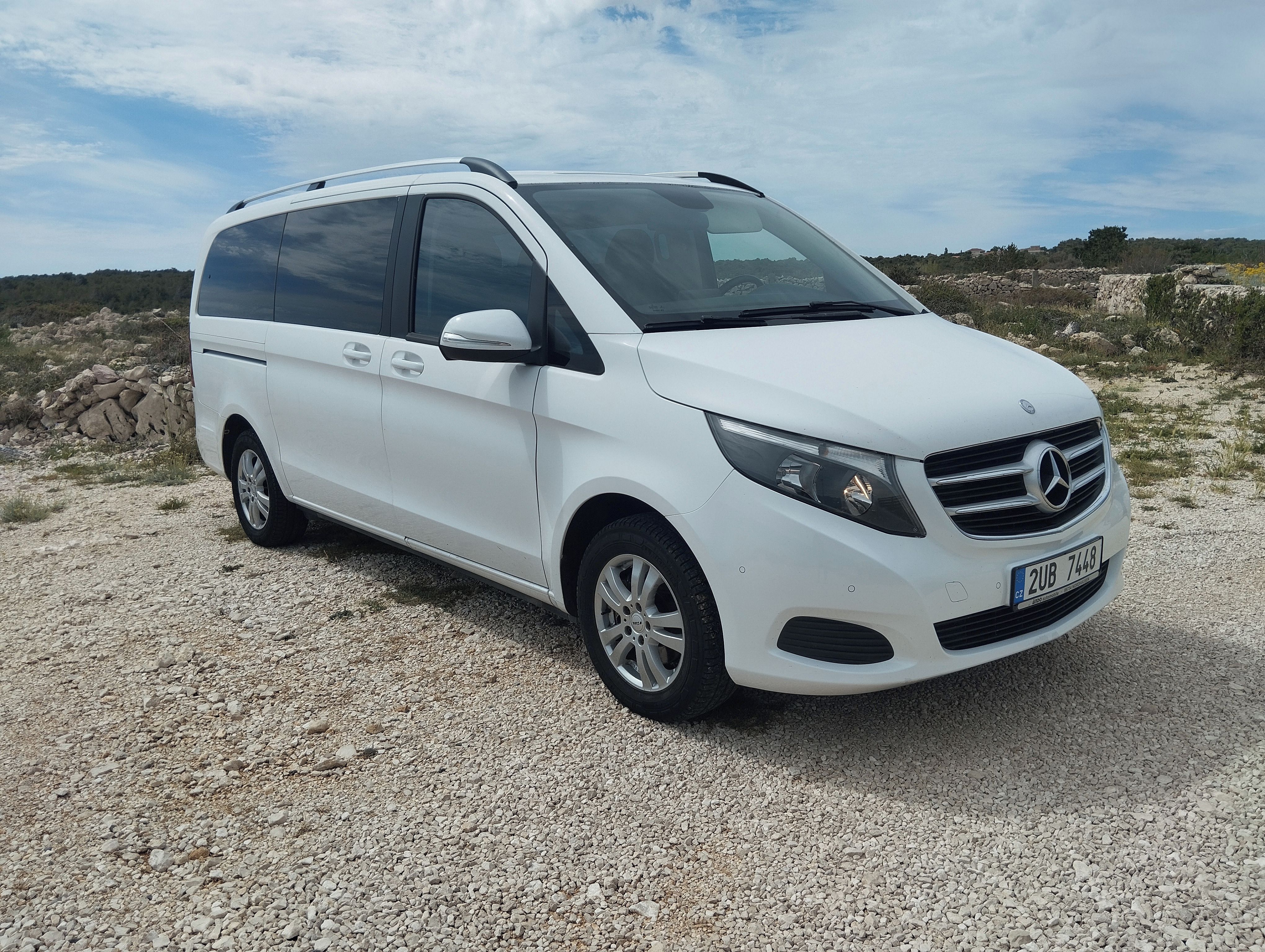 Mercedes-Benz Třídy V, Mercedes Benz V 220 CDI - fotka 2