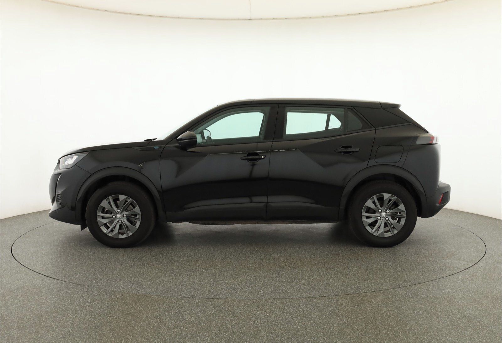 Peugeot 2008, 50 kWh, SoH 91%, Active - fotka 3